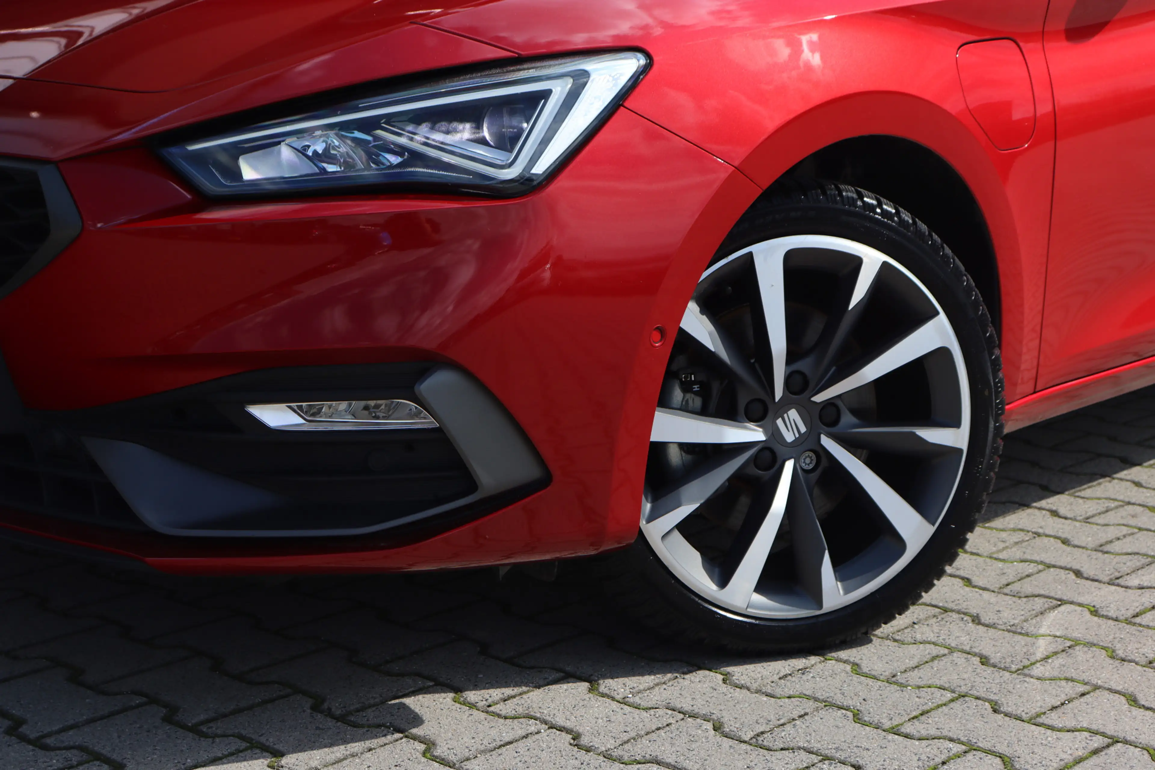 SEAT Leon e-Hybrid Sportstourer 1.4 TSI eHybrid PHEV FR | Pano | Came — photo 7