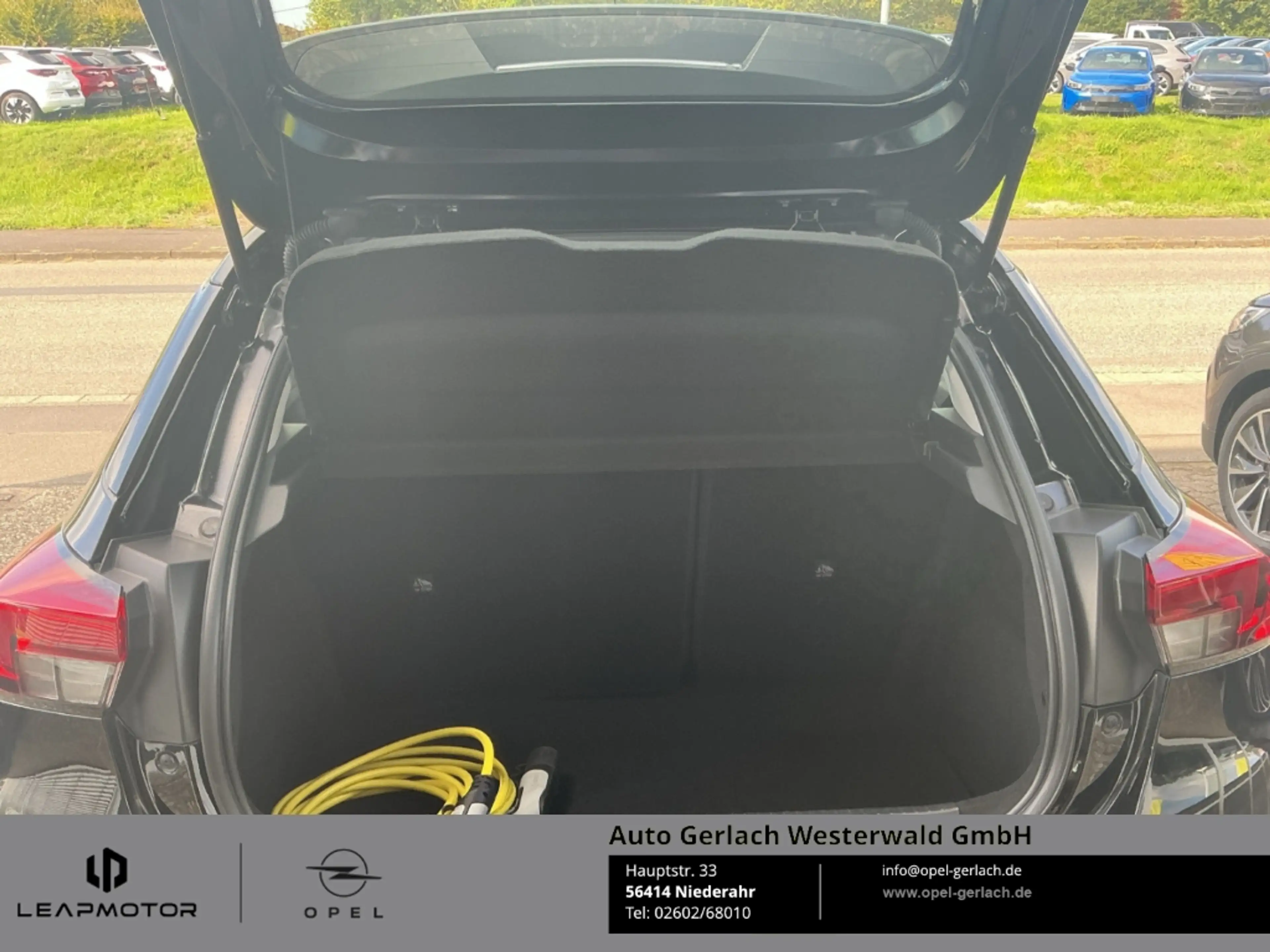 Opel Corsa-e Corsa F e Edition Digitales Cockpit Apple CarPlay — photo 15
