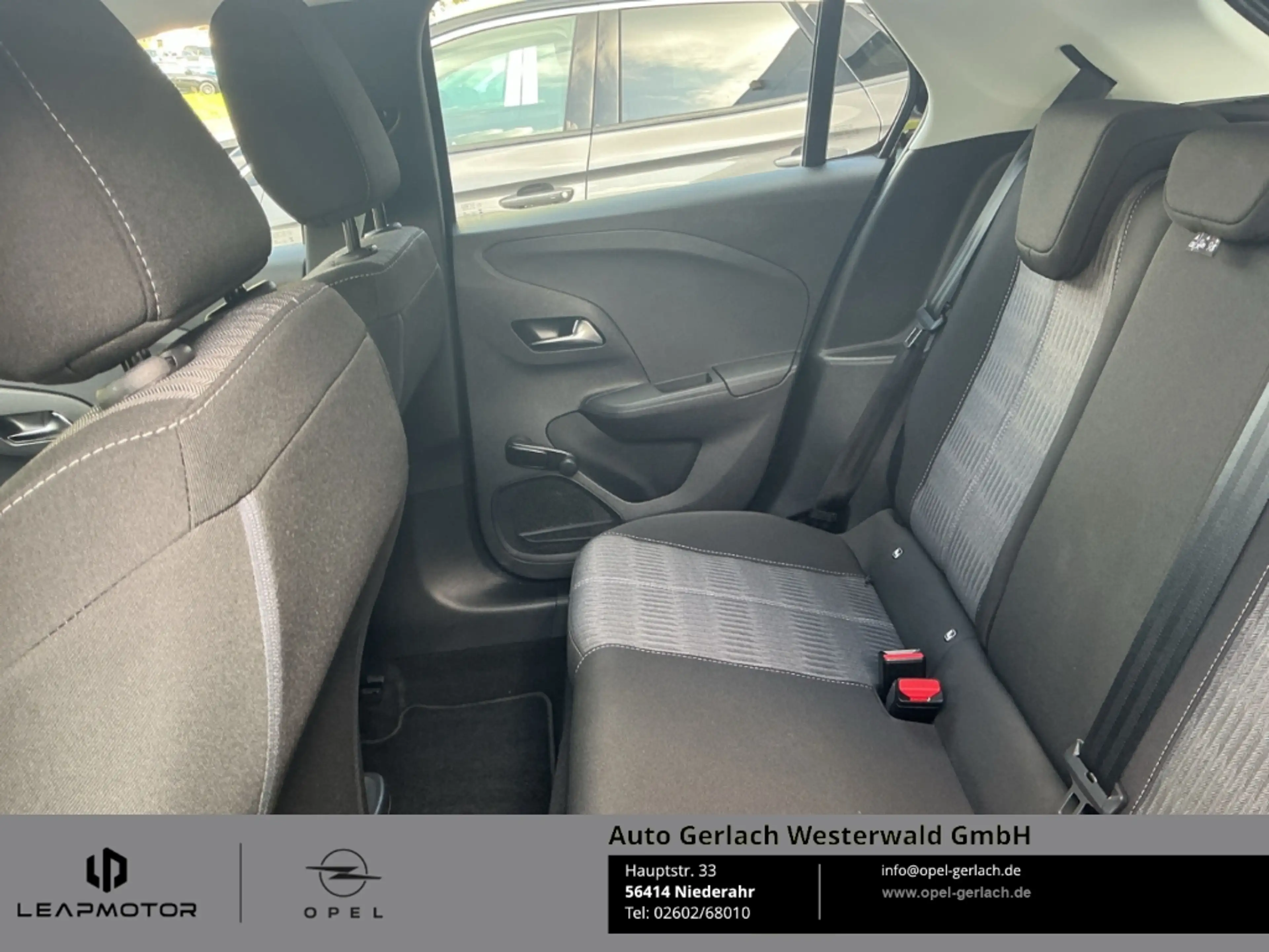 Opel Corsa-e Corsa F e Edition Digitales Cockpit Apple CarPlay — photo 9