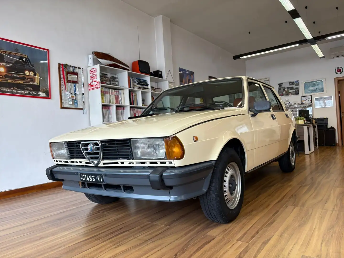 Alfa Romeo Giulietta 1.6 uniproprietario PRIMISSIMA SERIE - 1