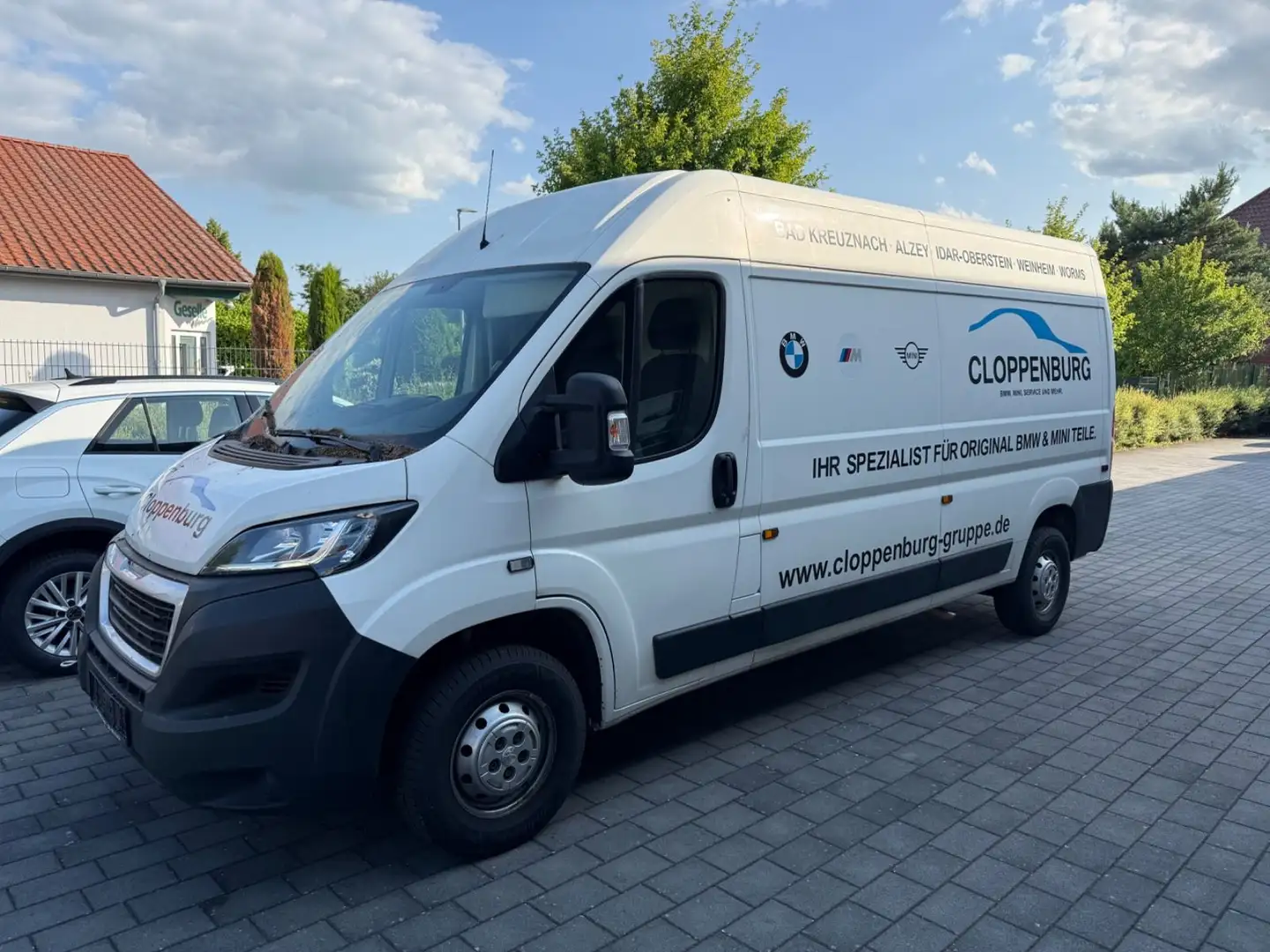 Peugeot Boxer Kasten Hochraum 335 L3H2 Premium BlueHDi Biały - 2