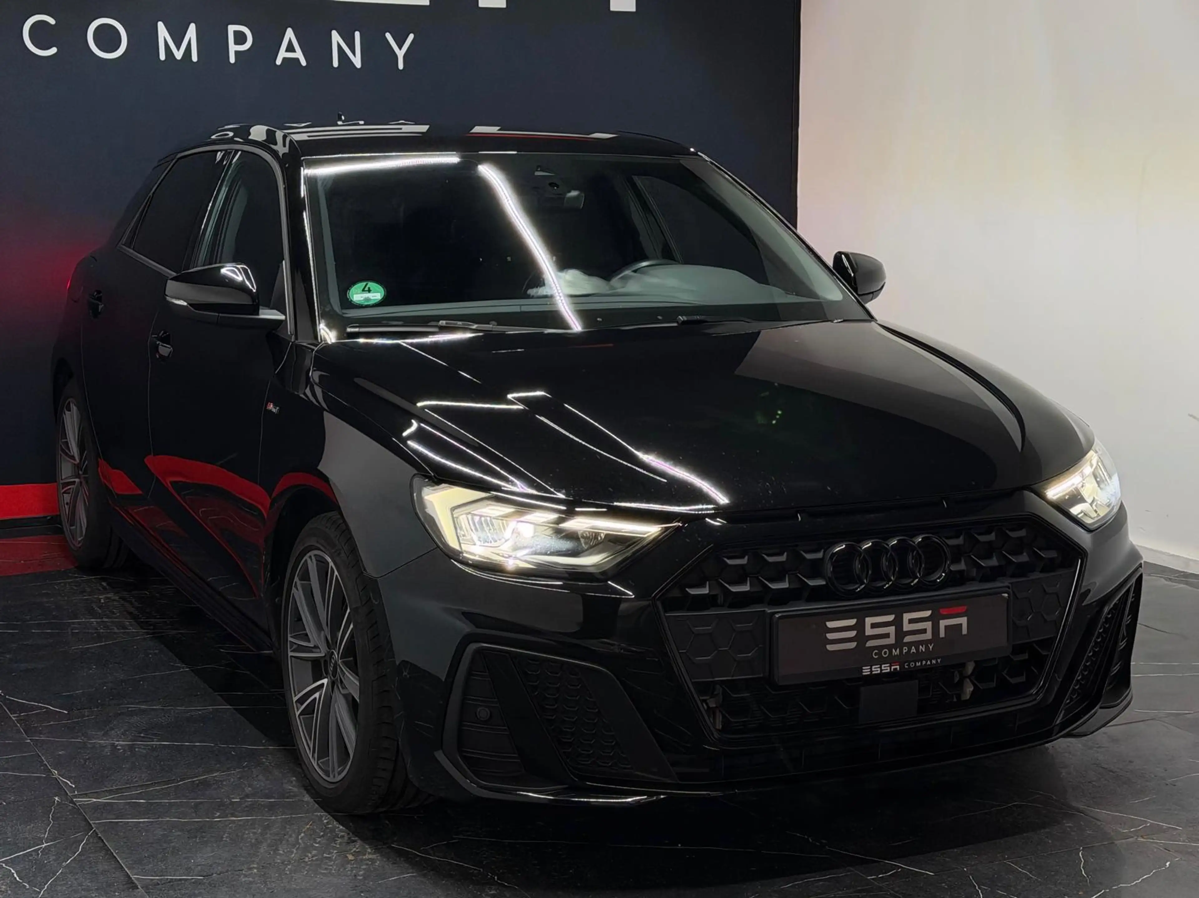 Audi A1 Sportback 30 TFSI S Line KeylessGo CarPlay Navi LE — photo 3