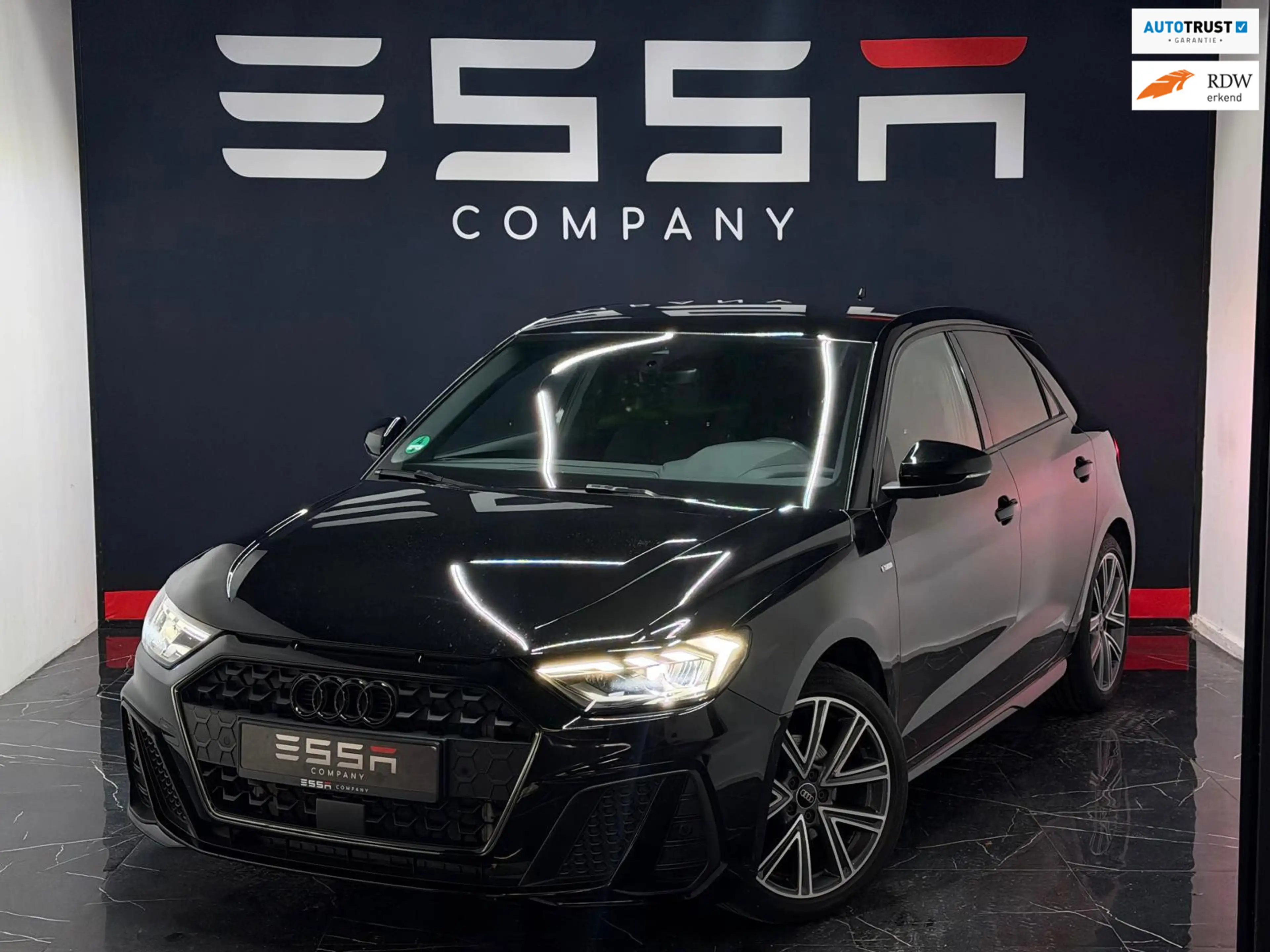 Audi A1 Sportback 30 TFSI S Line KeylessGo CarPlay Navi LE