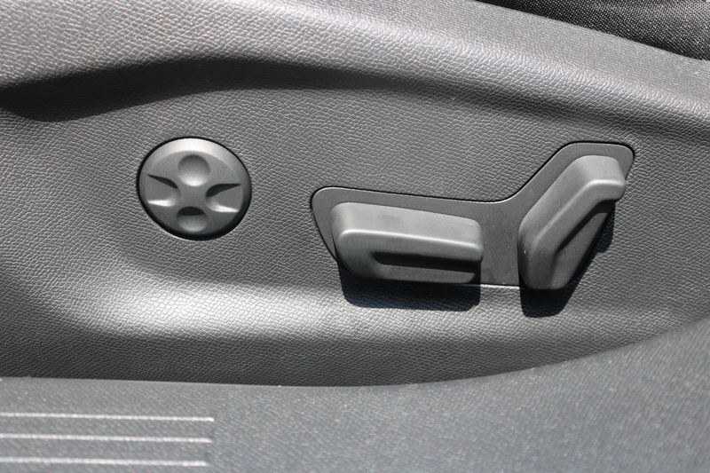 Peugeot 408 | Demo Deal | GT Avantage 58 kWh | Camera | Winter — photo 10