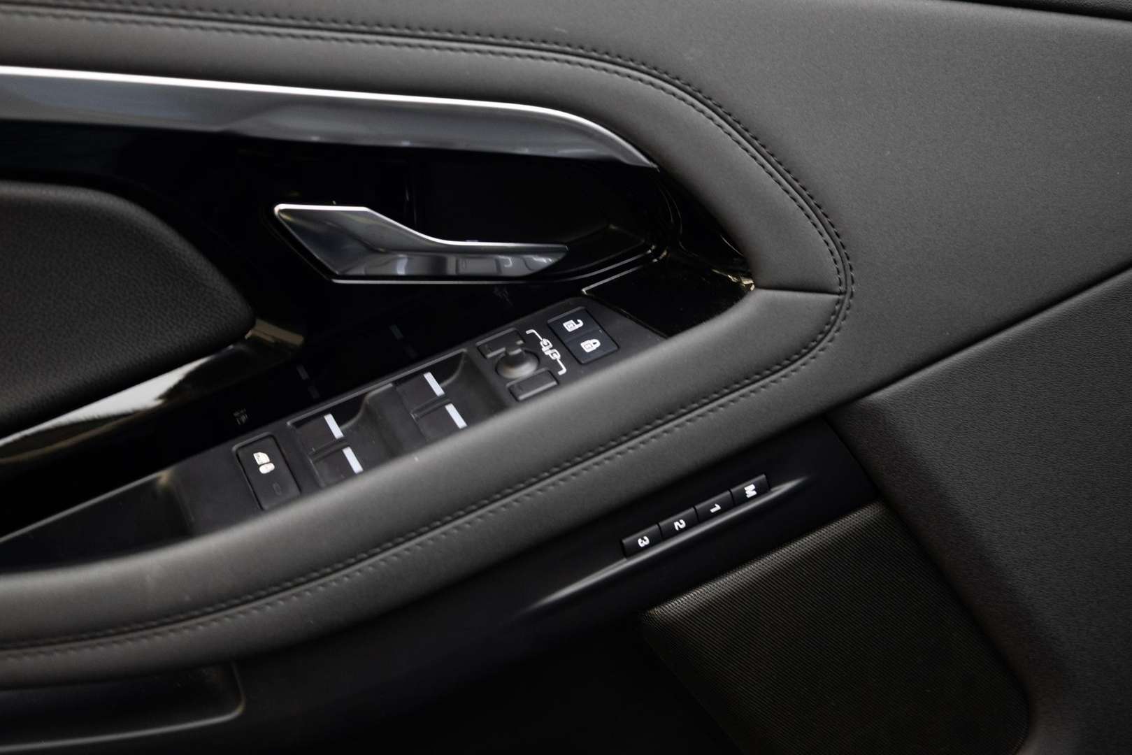 Land Rover Range Rover Evoque P300e R-Dynamic SE - - Joinsteer - #5