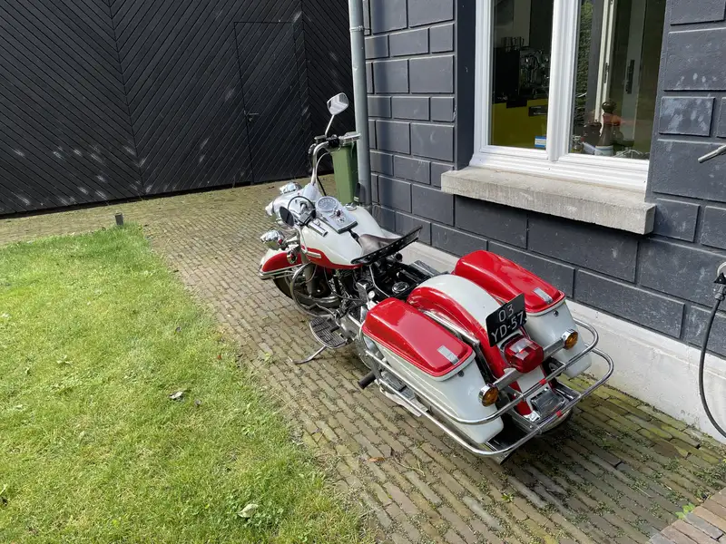 Harley-Davidson Electra Glide - foto 2