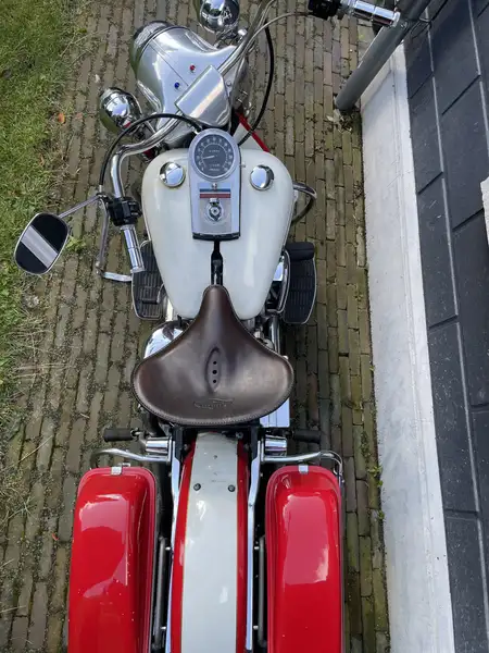 Harley-Davidson Electra Glide - foto 7