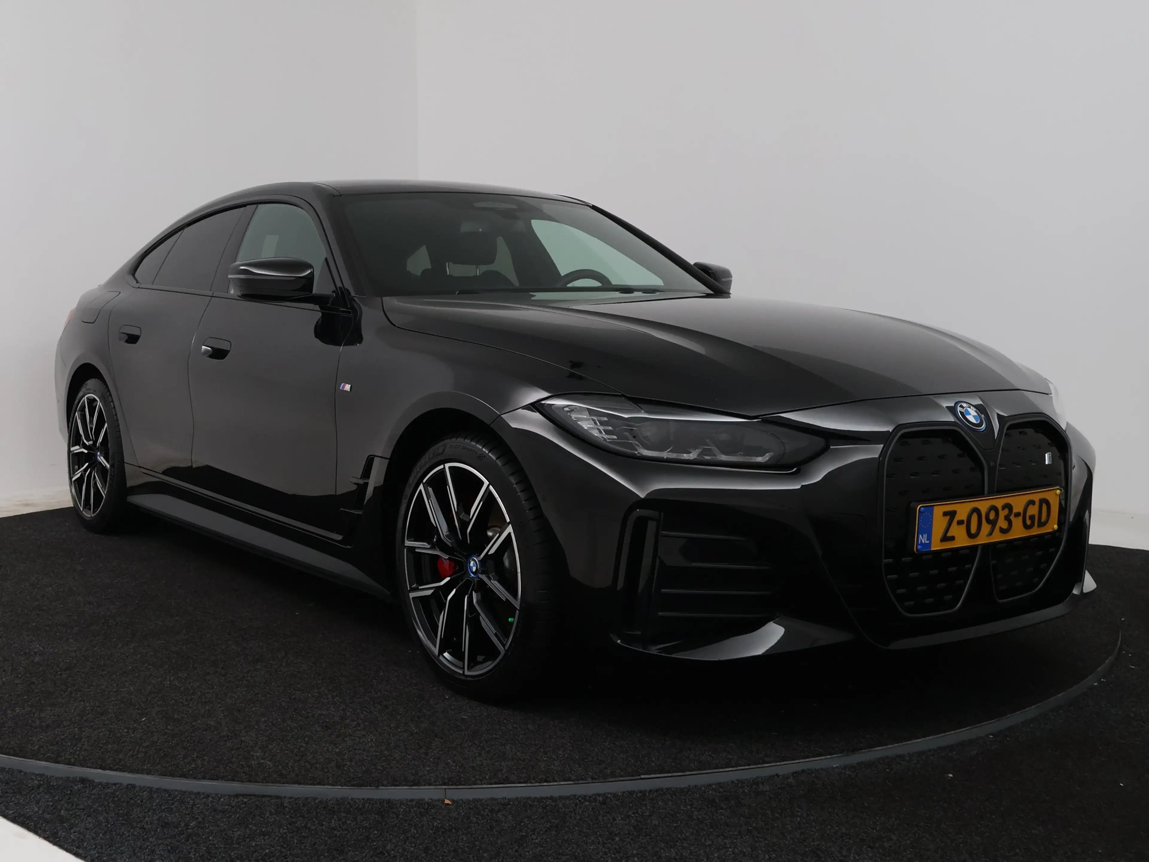 BMW i4 eDrive40 High Executive 84 kWh | M Sport Pro Pack — photo 15