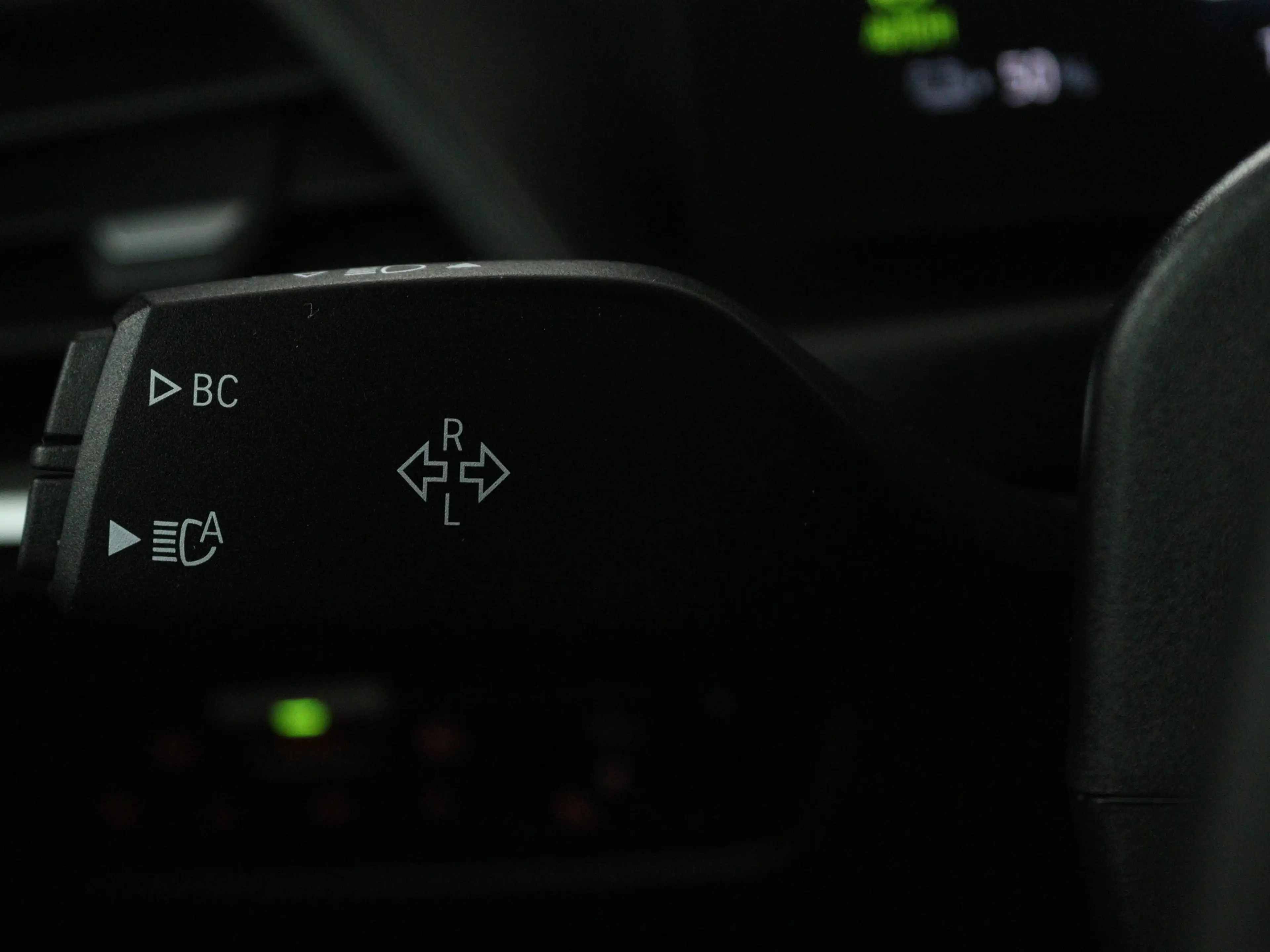 BMW i4 eDrive40 High Executive 84 kWh | M Sport Pro Pack — photo 12