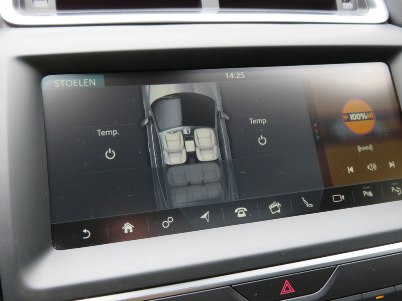 Jaguar E-Pace 2.0 P250 AWD R-Dynamic S LEDER-PANODAK-DEALER OH — photo 50