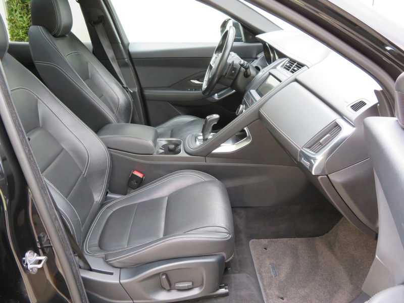 Jaguar E-Pace 2.0 P250 AWD R-Dynamic S LEDER-PANODAK-DEALER OH — photo 22