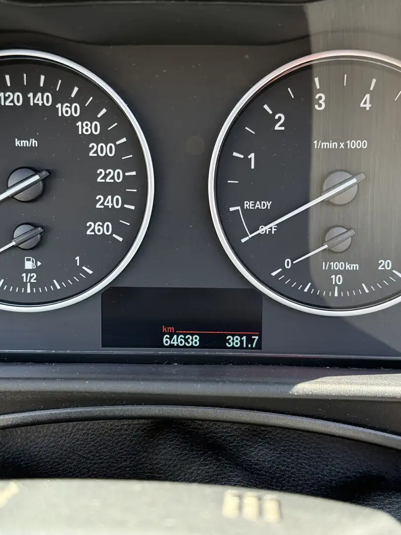 BMW 218 218i Cabrio - 1