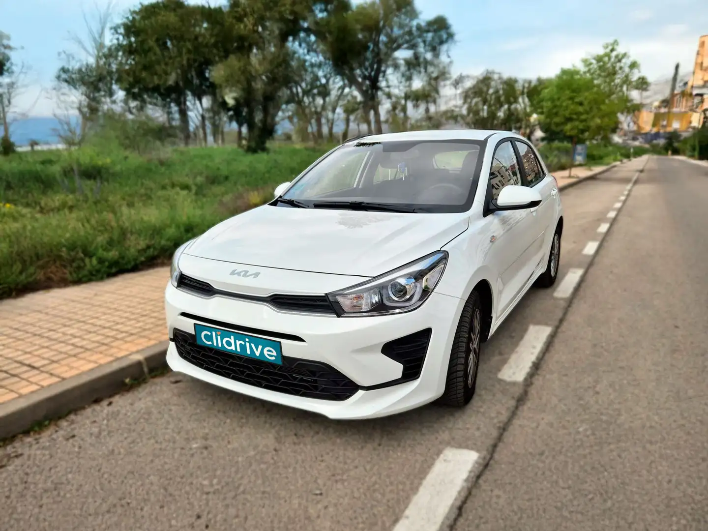 Kia Rio 1.2 DPi Concept 84 Weiß - 2