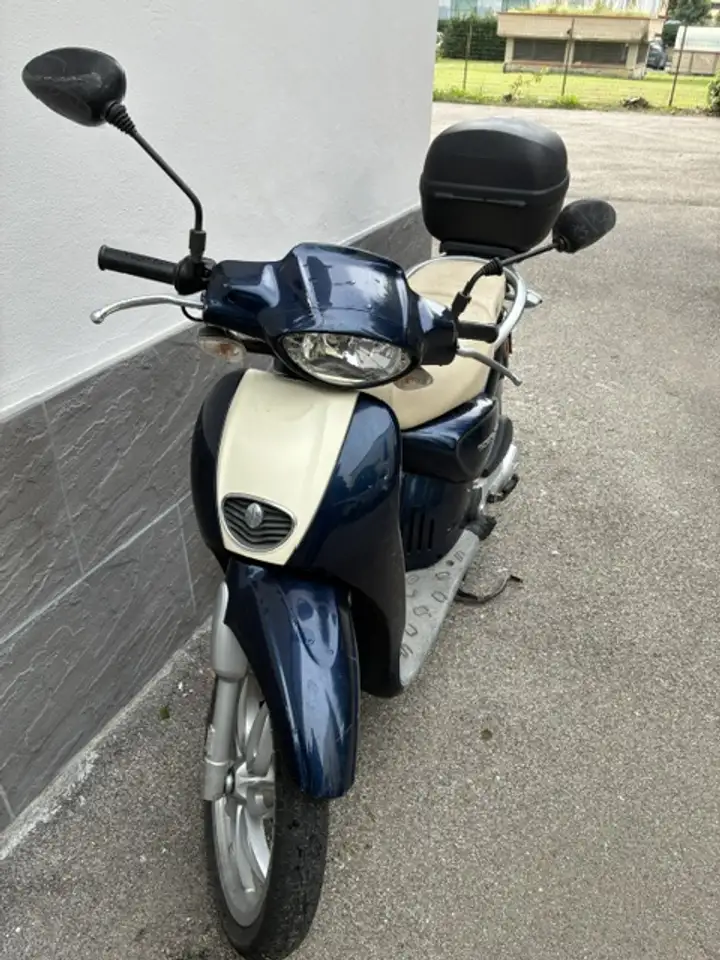 Aprilia Scarabeo