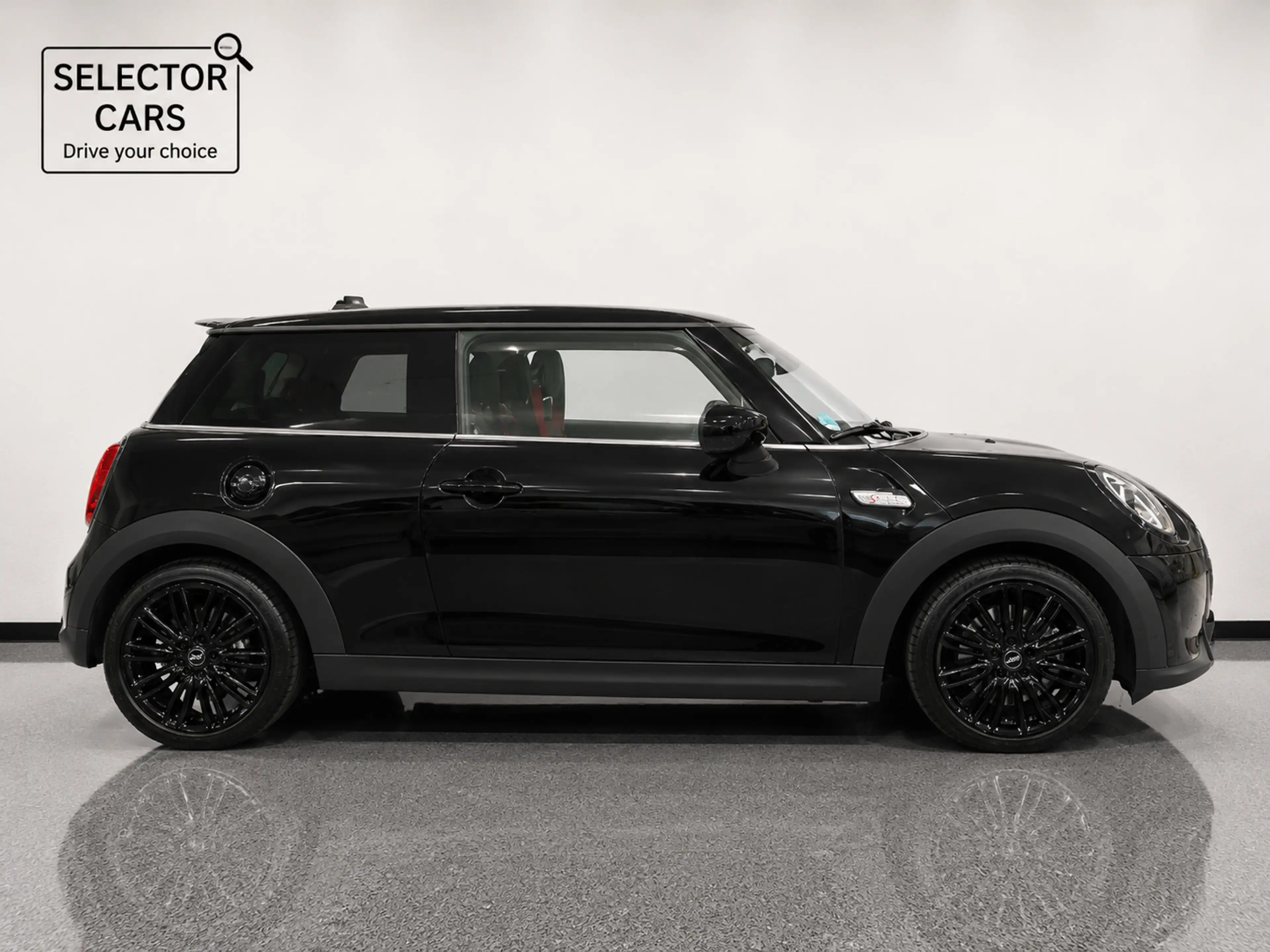 MINI Cooper S DCT*NAVI*SHZ*LED*SPORTSITZE* TOP* — photo 3