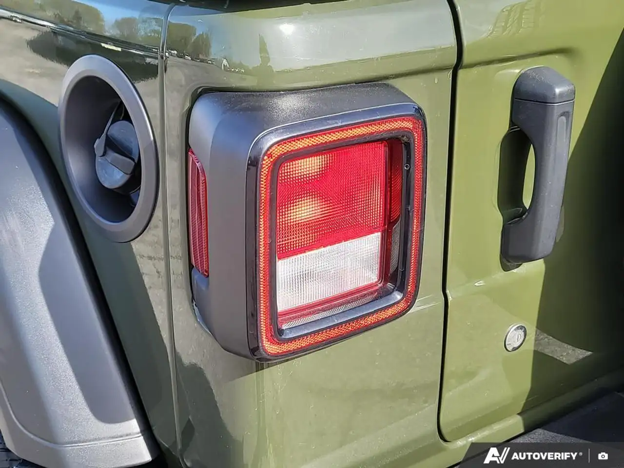 Jeep Wrangler снимка Jeep Wrangler