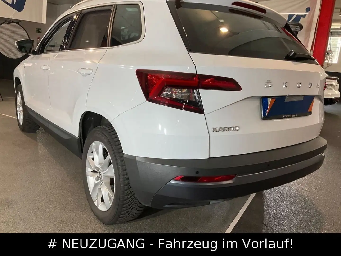 Skoda Karoq 1.5 TSI Drive 125 DSG*NAVI*RFK*ACC*2HD Bianco - 2