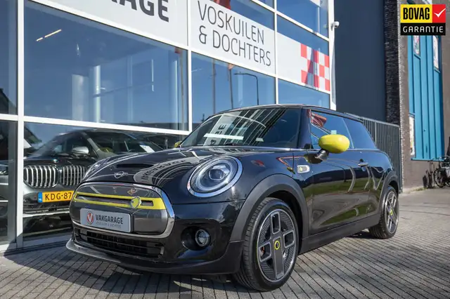 MINI Cooper E MINI Electric Greenwich 33 kWh | Panoramadak | Ver