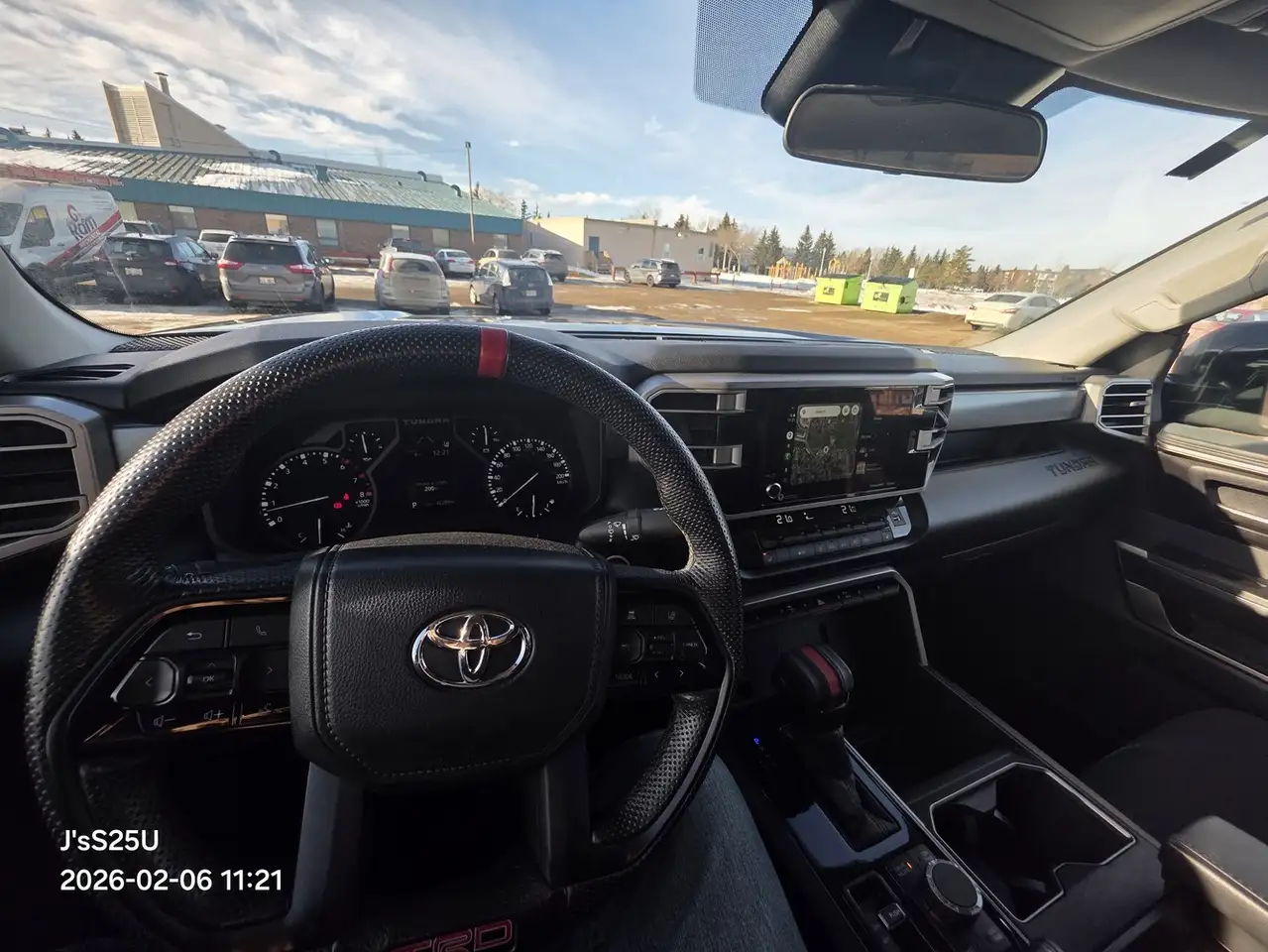Toyota Tundra снимка Toyota Tundra