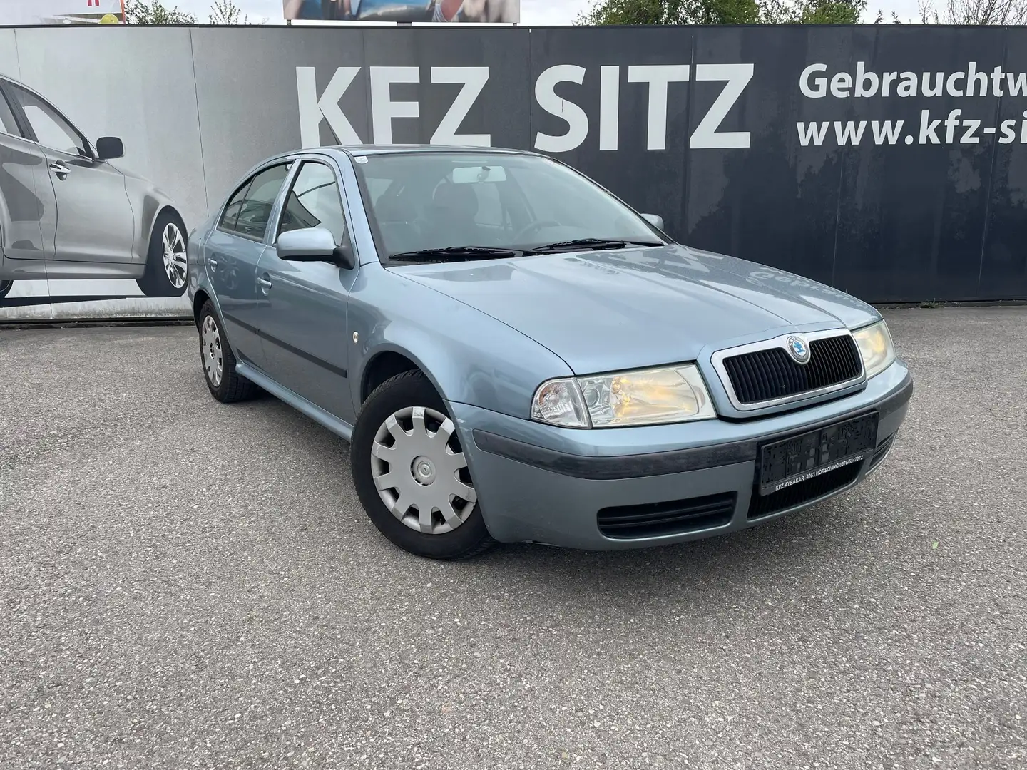 Skoda Octavia 1,9 Success TDI Grau - 1