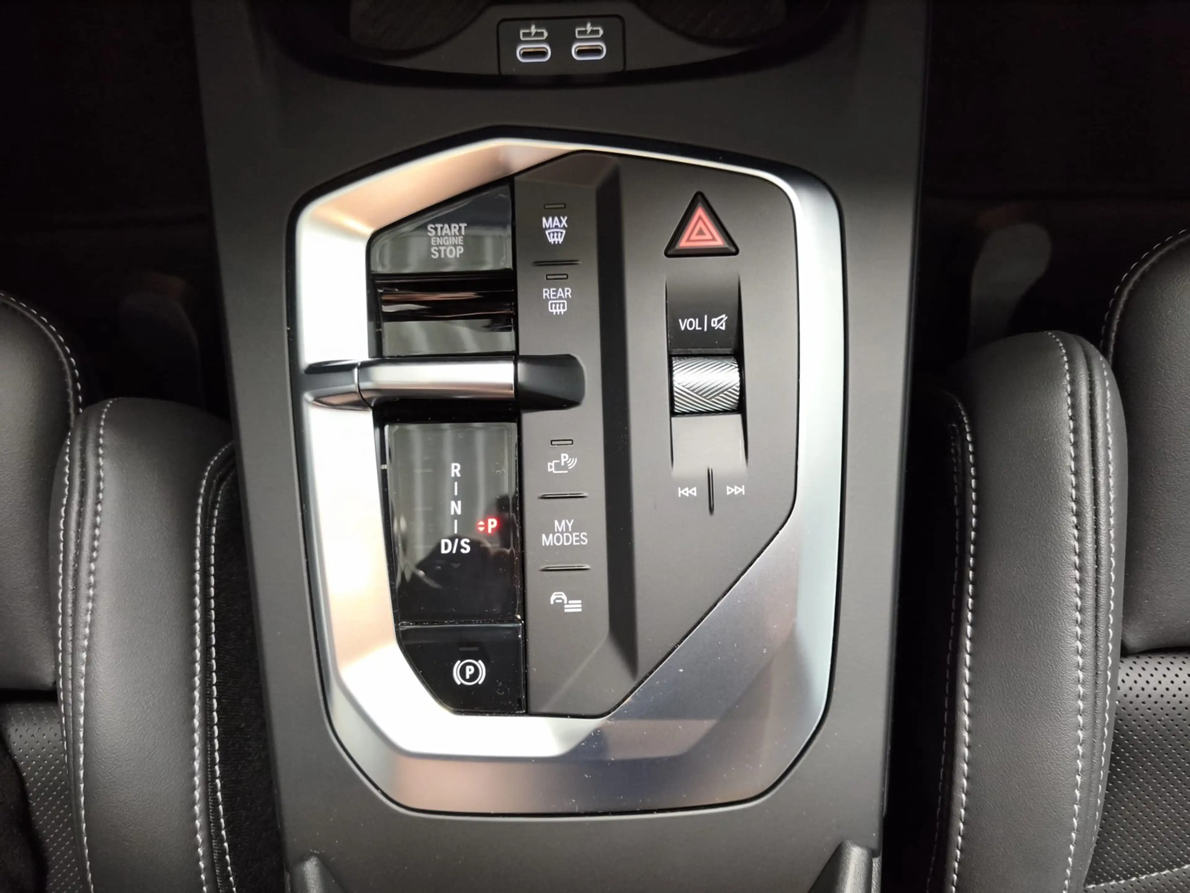 BMW 120 i M Sport Dr.As+/19" — photo 12