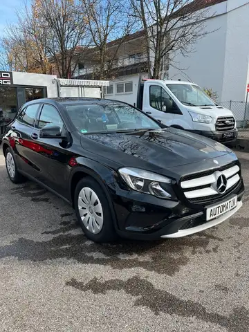 Mercedes-Benz GLA 200 CDI*AUTOMATIK*TEMPOMAT*PDC*EURO6*