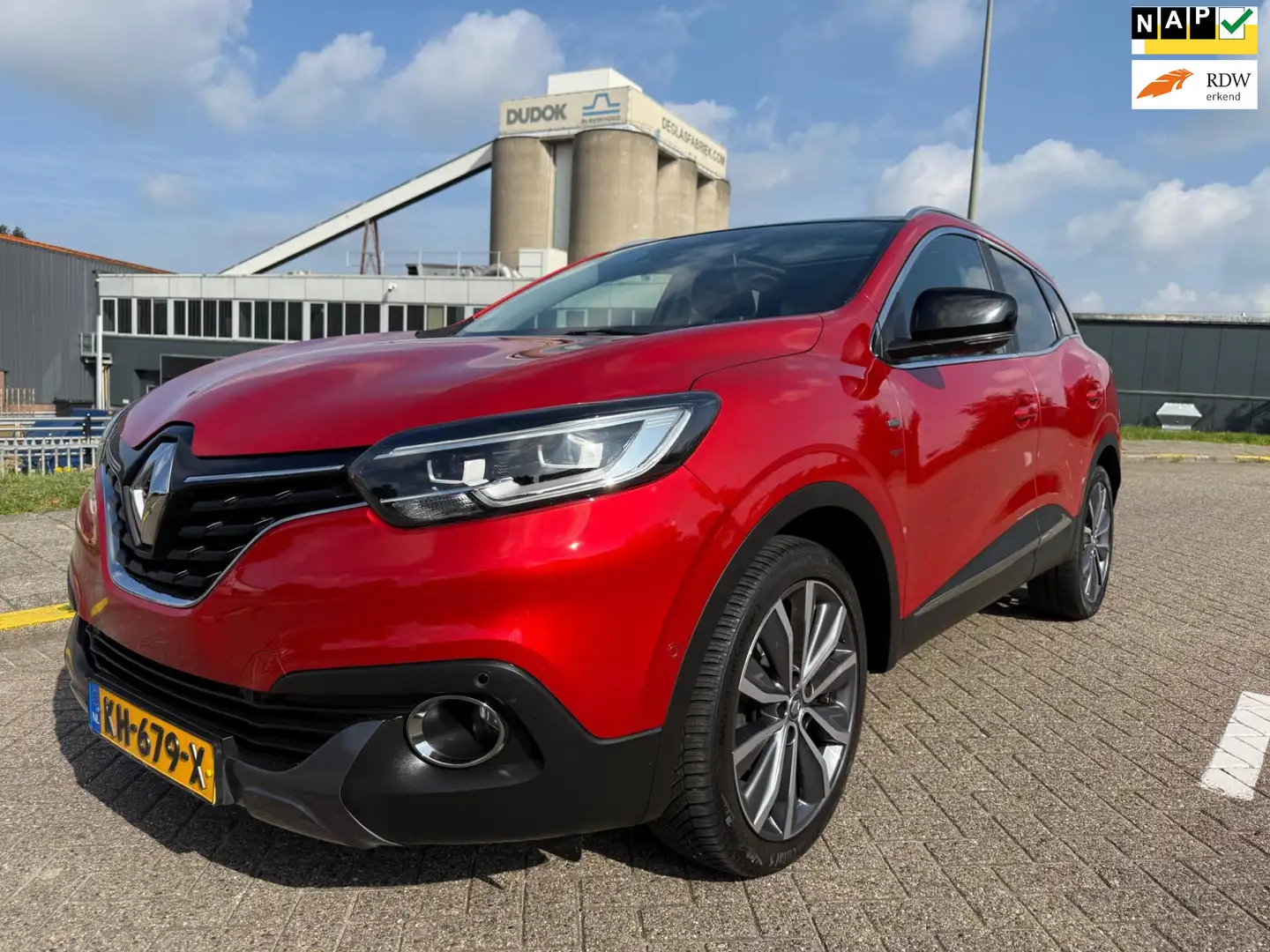 Renault Kadjar 1.2 TCe Bose_AUTOMAAT_PANO_LEER_CAMERA_NETTE AUTO Roşu - 1