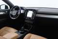 Volvo XC40 T4 AWD Momentum | Panoramadak | Leder | Trekhaak | Zwart - thumbnail 17