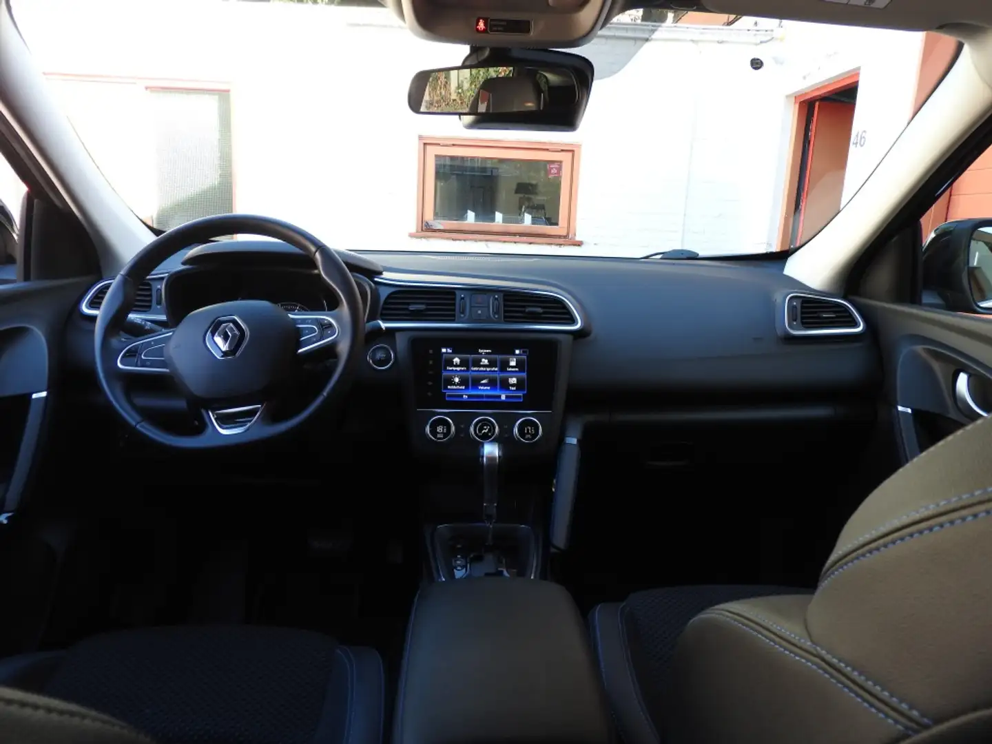 Renault Kadjar 1.3 TCe Limited-Zen, Autom, CC, airco, 17"velgen, Noir - 2