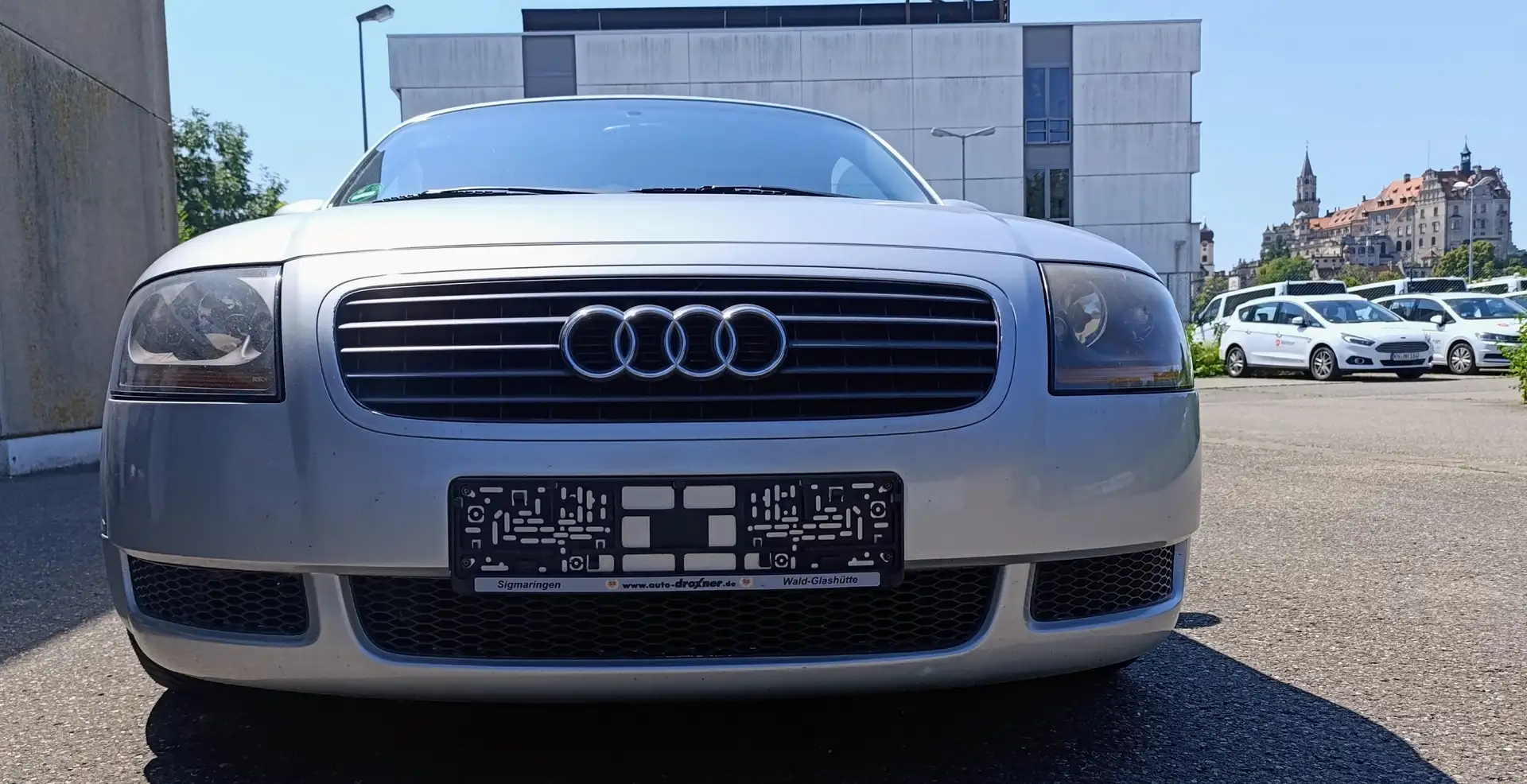 Audi TT 1.8 T Roadster (132kW) Silber - 2