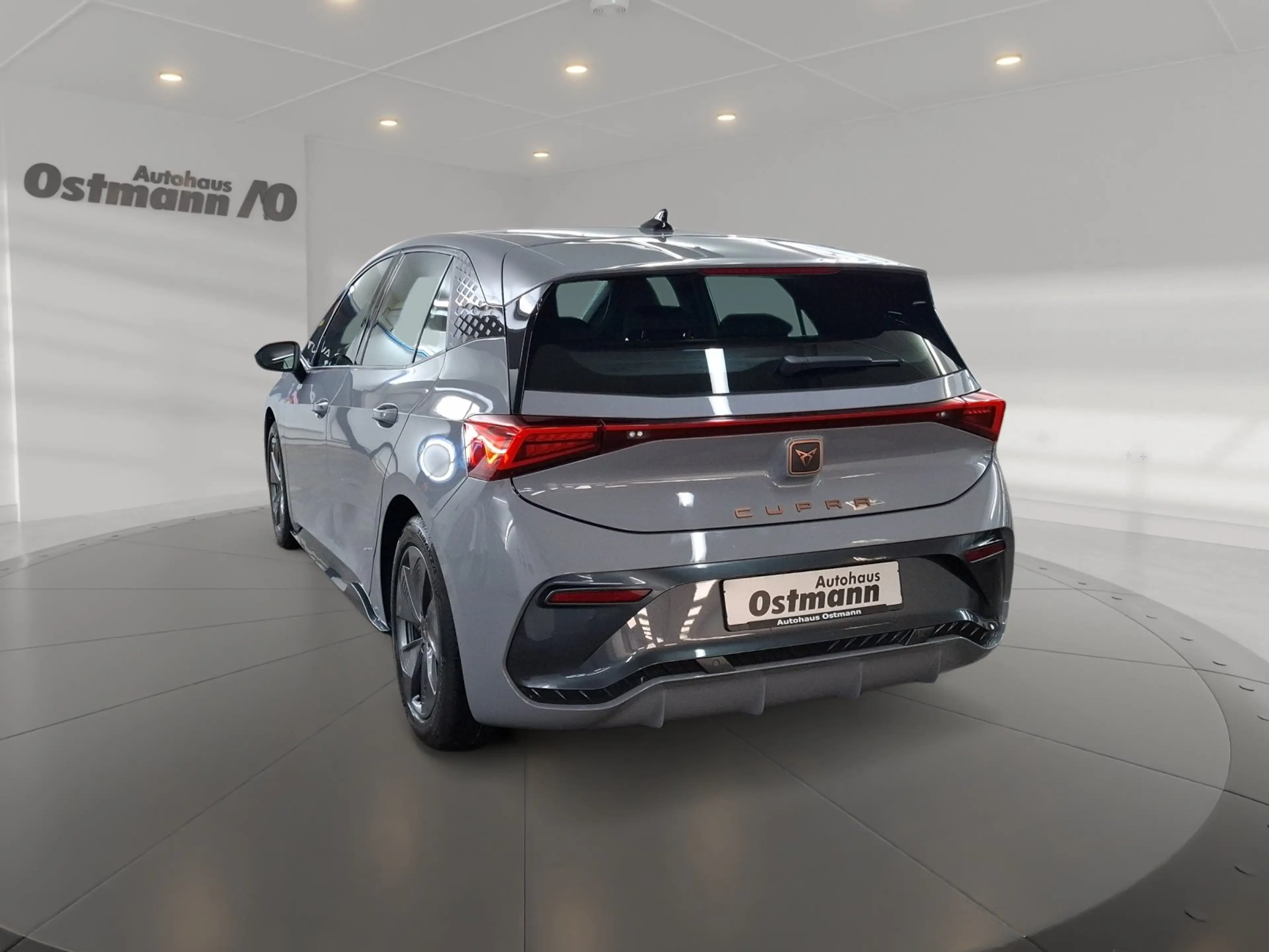 CUPRA Born 150 kW LED SHZ KeyLess — photo 3