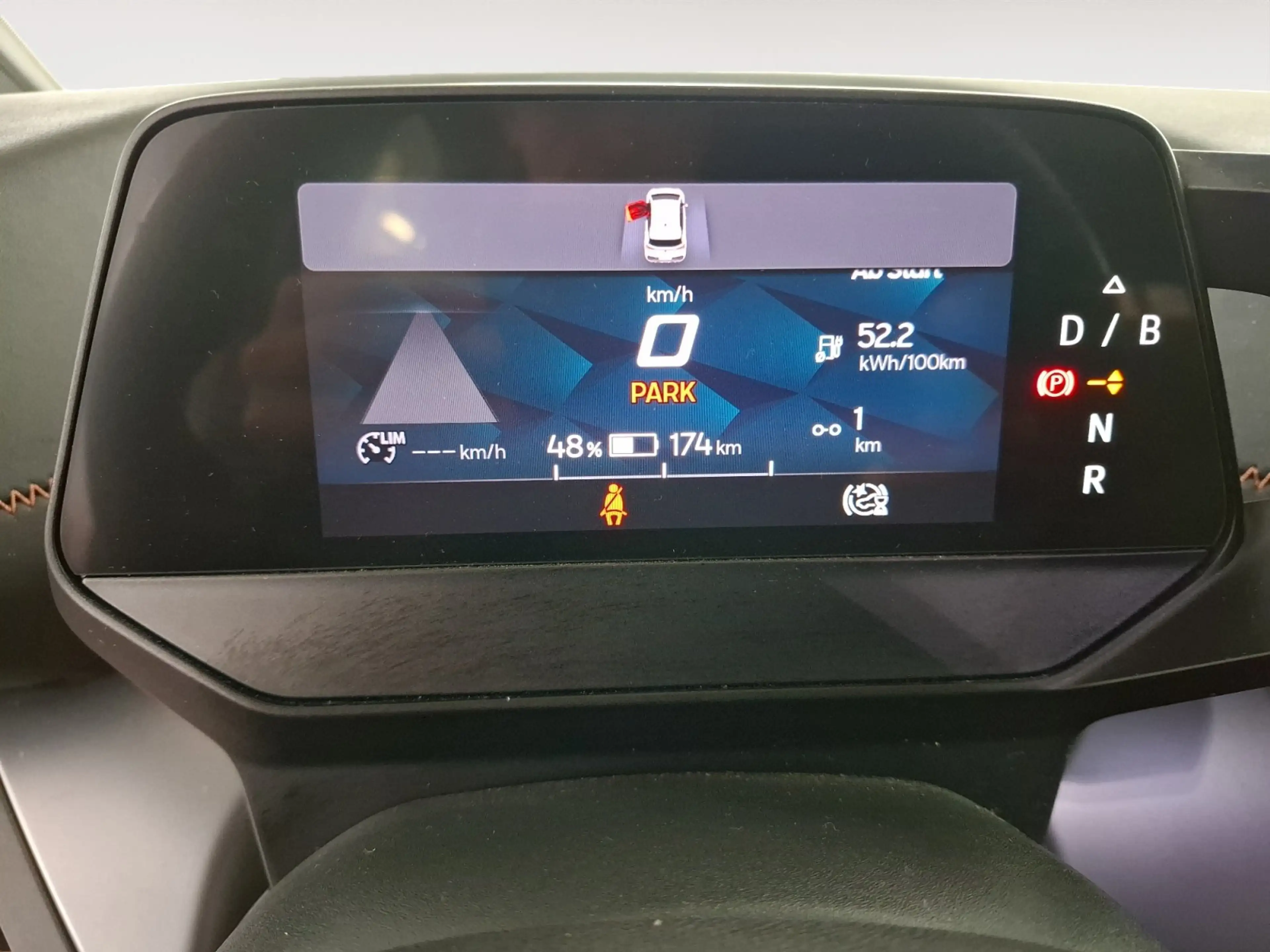 CUPRA Born 150 kW LED SHZ KeyLess — photo 12