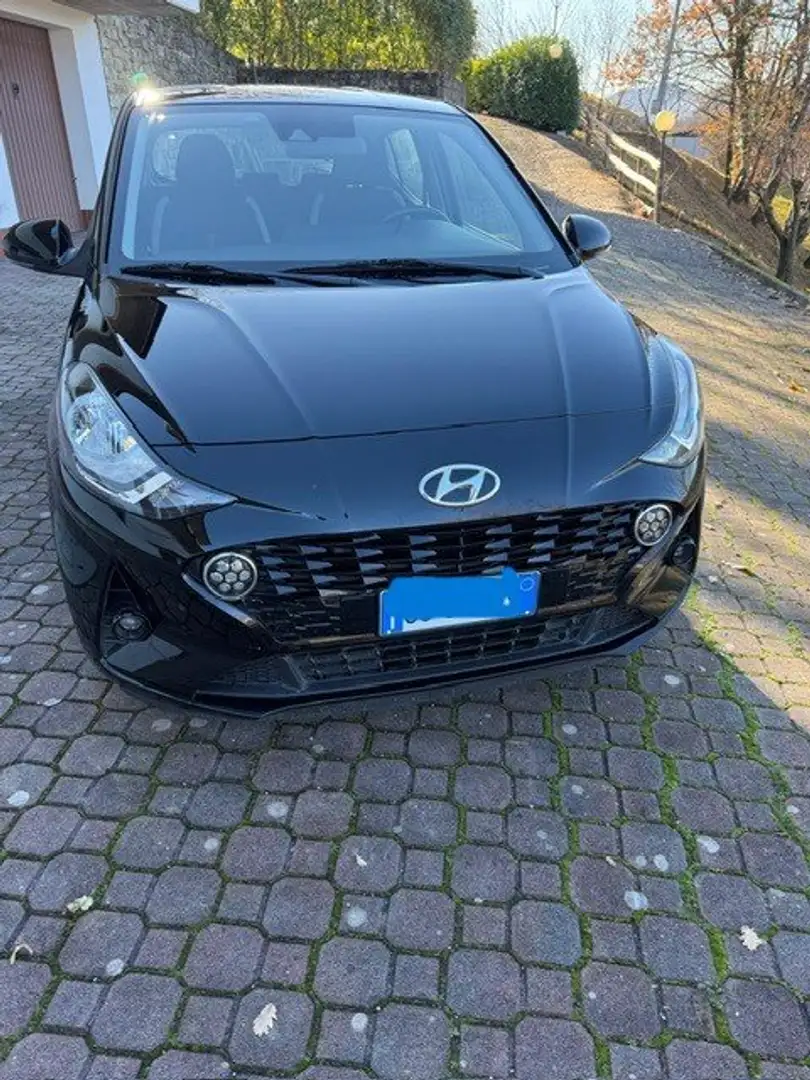 Hyundai i10 i10 1.0 Connectline auto Nero - 2