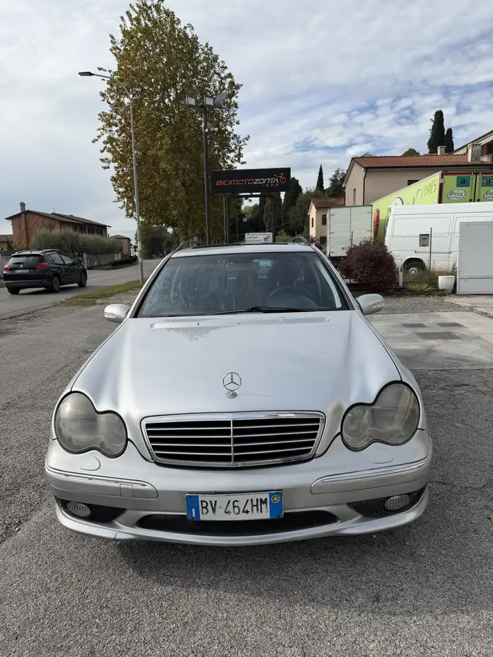 Mercedes-Benz C 32 AMG