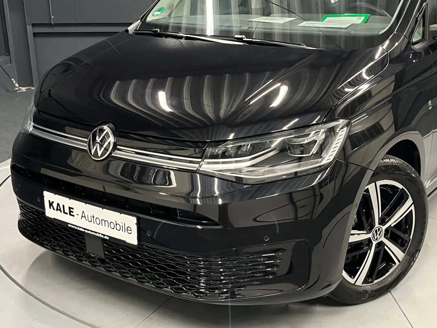 Volkswagen Caddy 2.0 TDI DSG Style *PANORAMA*nur 2.850 km*NAVI*LED* Noir - 2