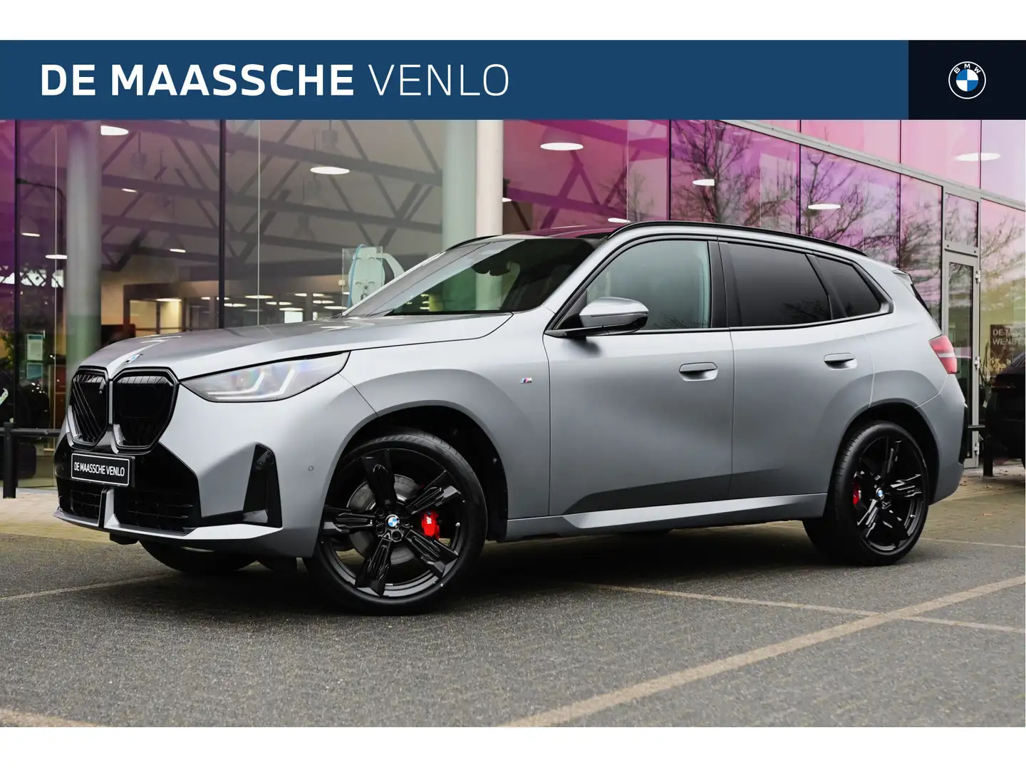 BMW X3 20 xDrive M Sport Automaat / Panoramadak / Trekhaa Grijs - 1