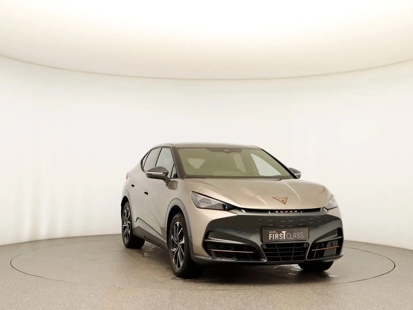 CUPRA Tavascan 210kW/286PS Braun - 2