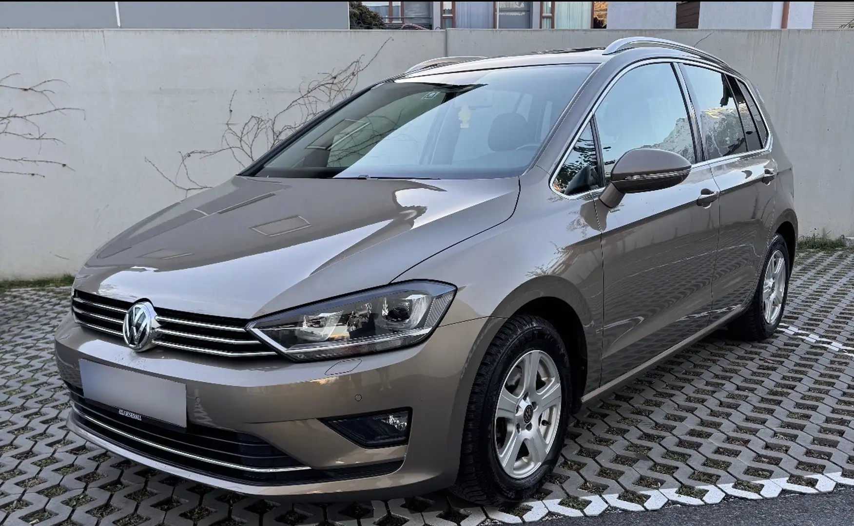 Volkswagen Golf Sportsvan Comfortline 1,6 BMT TDI DSG - 1