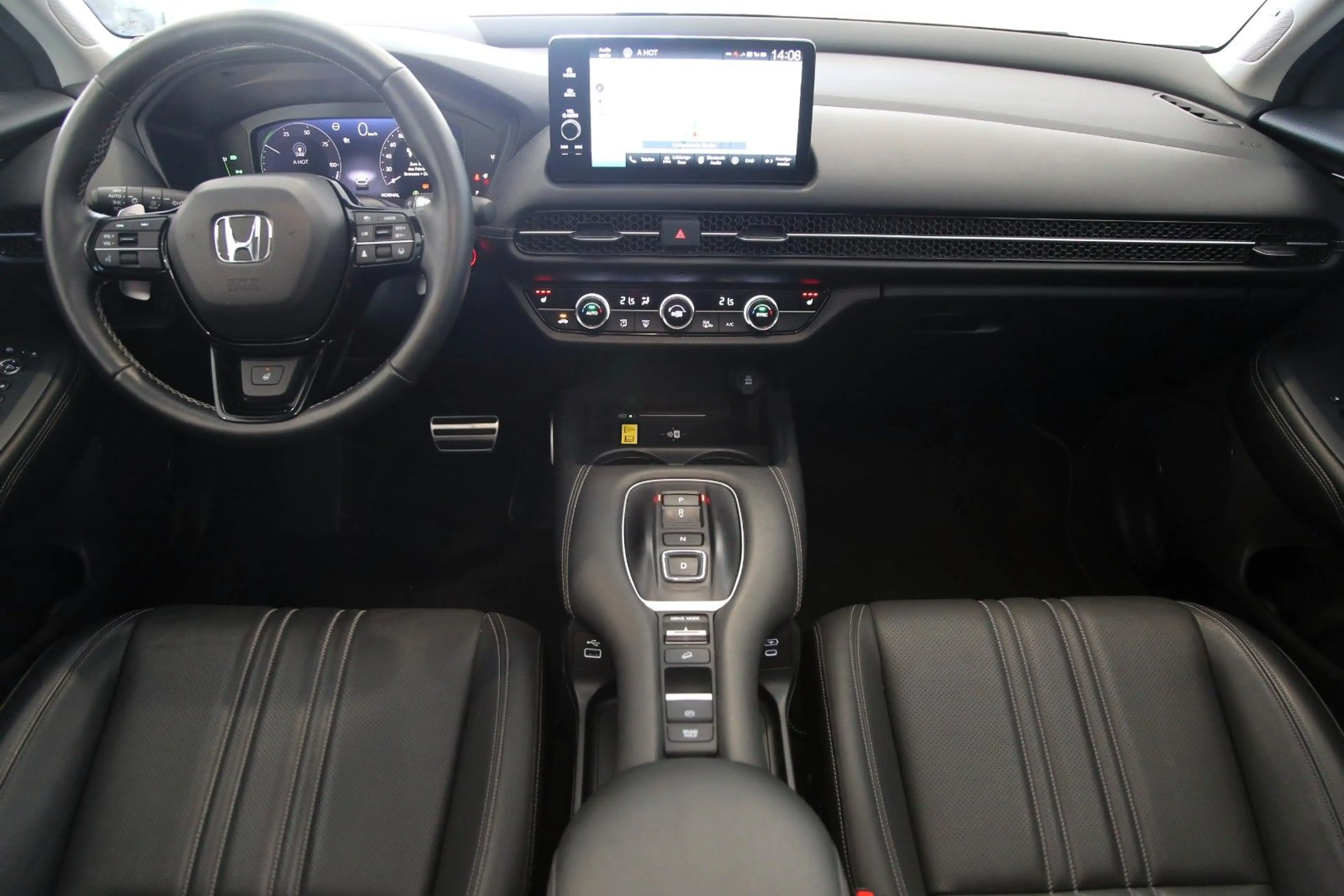 Honda ZR-V e:HEV Advance SHZ v+h Pano HUD Bose e-Sitze — photo 6