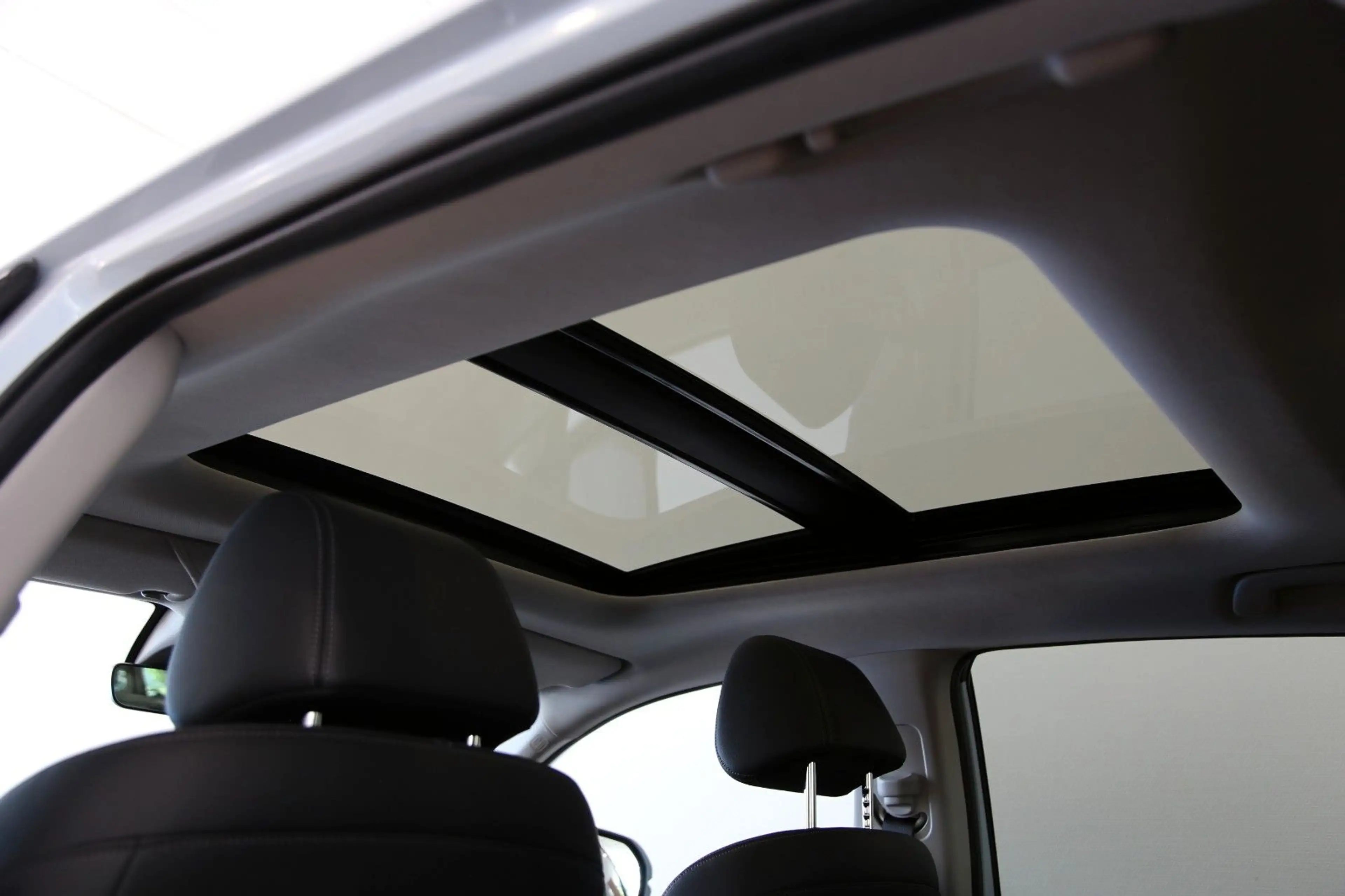 Honda ZR-V e:HEV Advance SHZ v+h Pano HUD Bose e-Sitze — photo 10