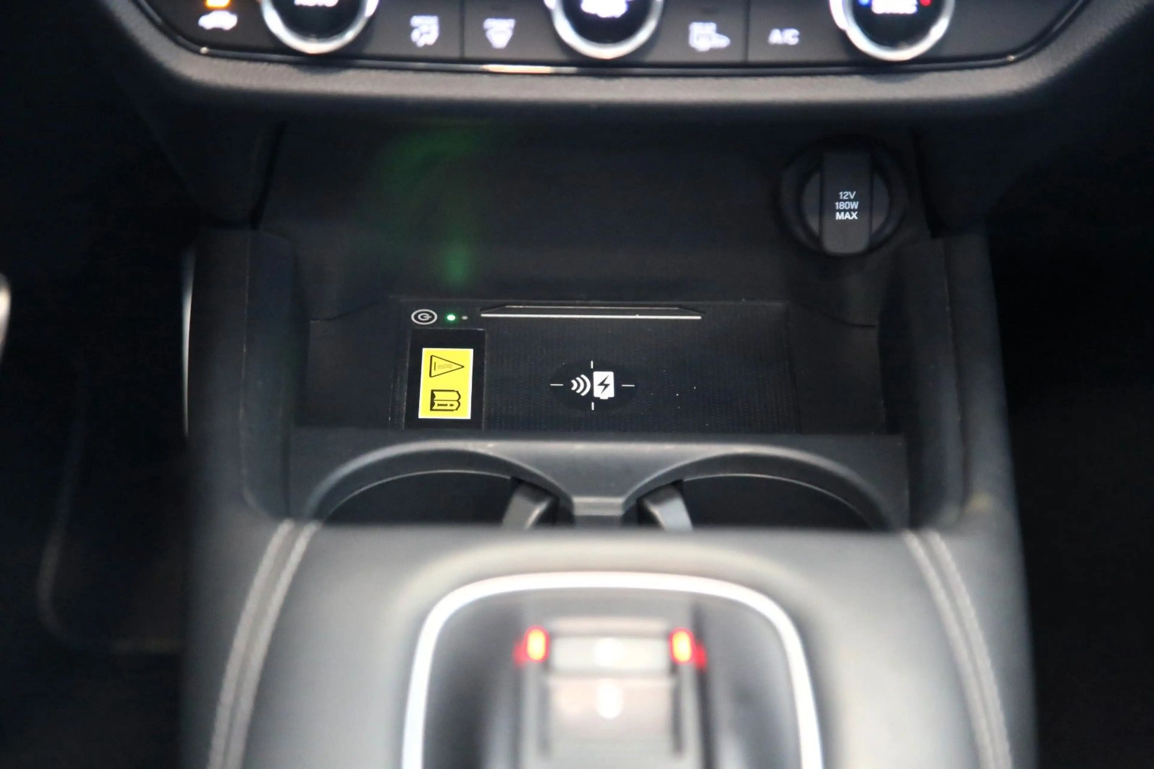 Honda ZR-V e:HEV Advance SHZ v+h Pano HUD Bose e-Sitze — photo 16