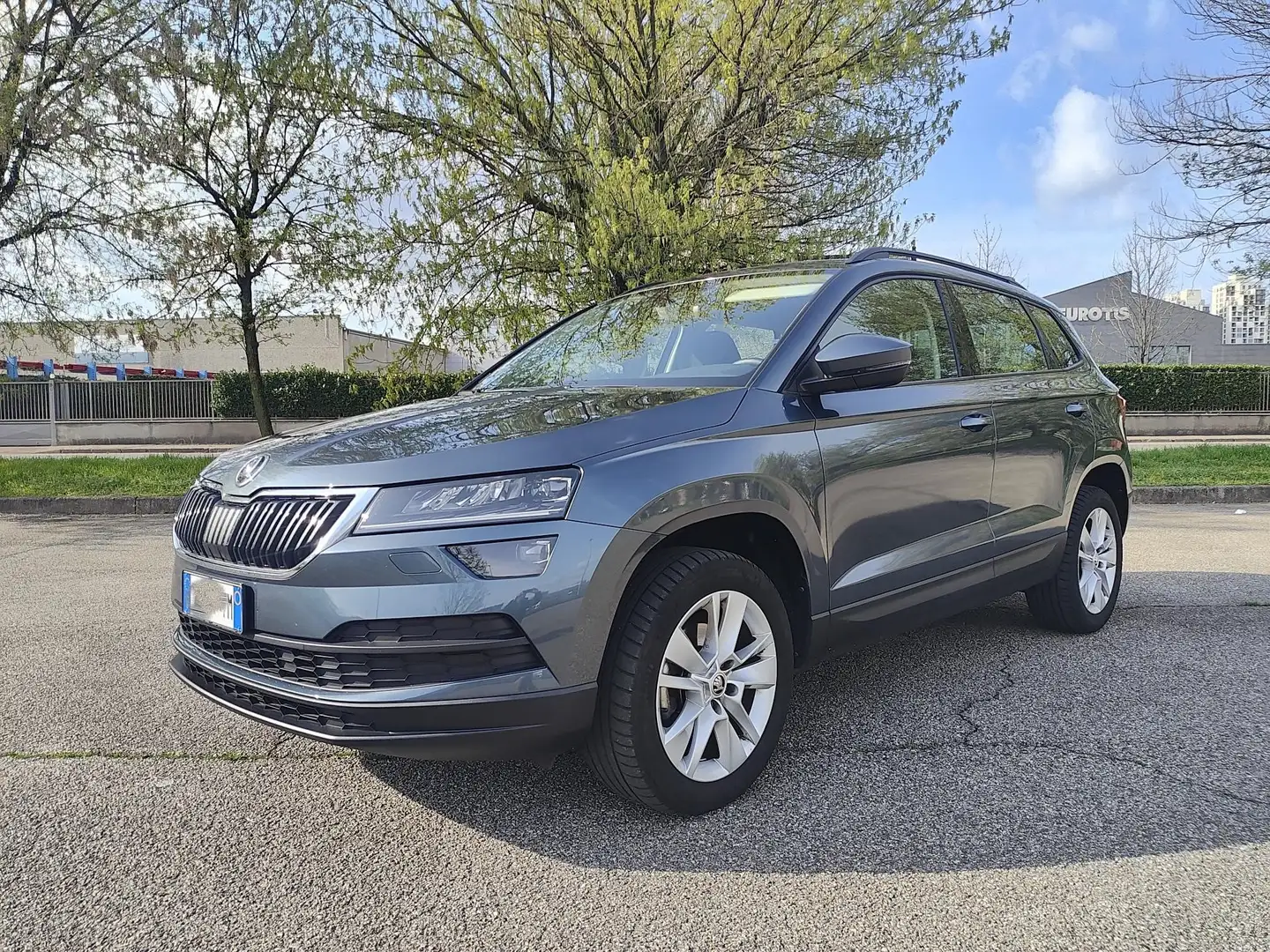 Skoda Karoq 1.5 tsi S-Tech dsg - IVA DEDUCIBILE - Grigio - 2