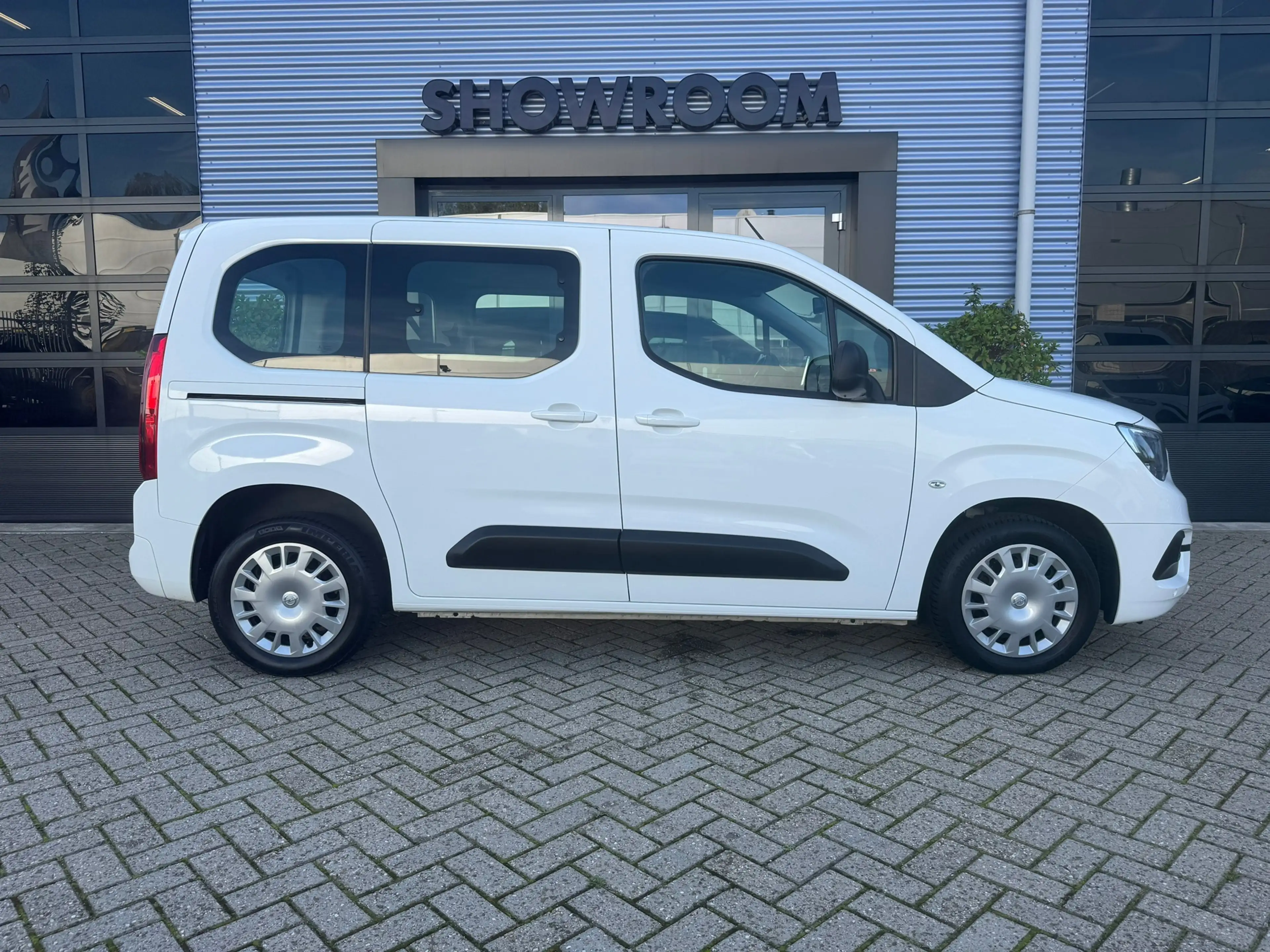 Opel Combo Tour 1.2 Turbo L1H1 Edition AUTOMAAT|APPLECARPLAY| — photo 11