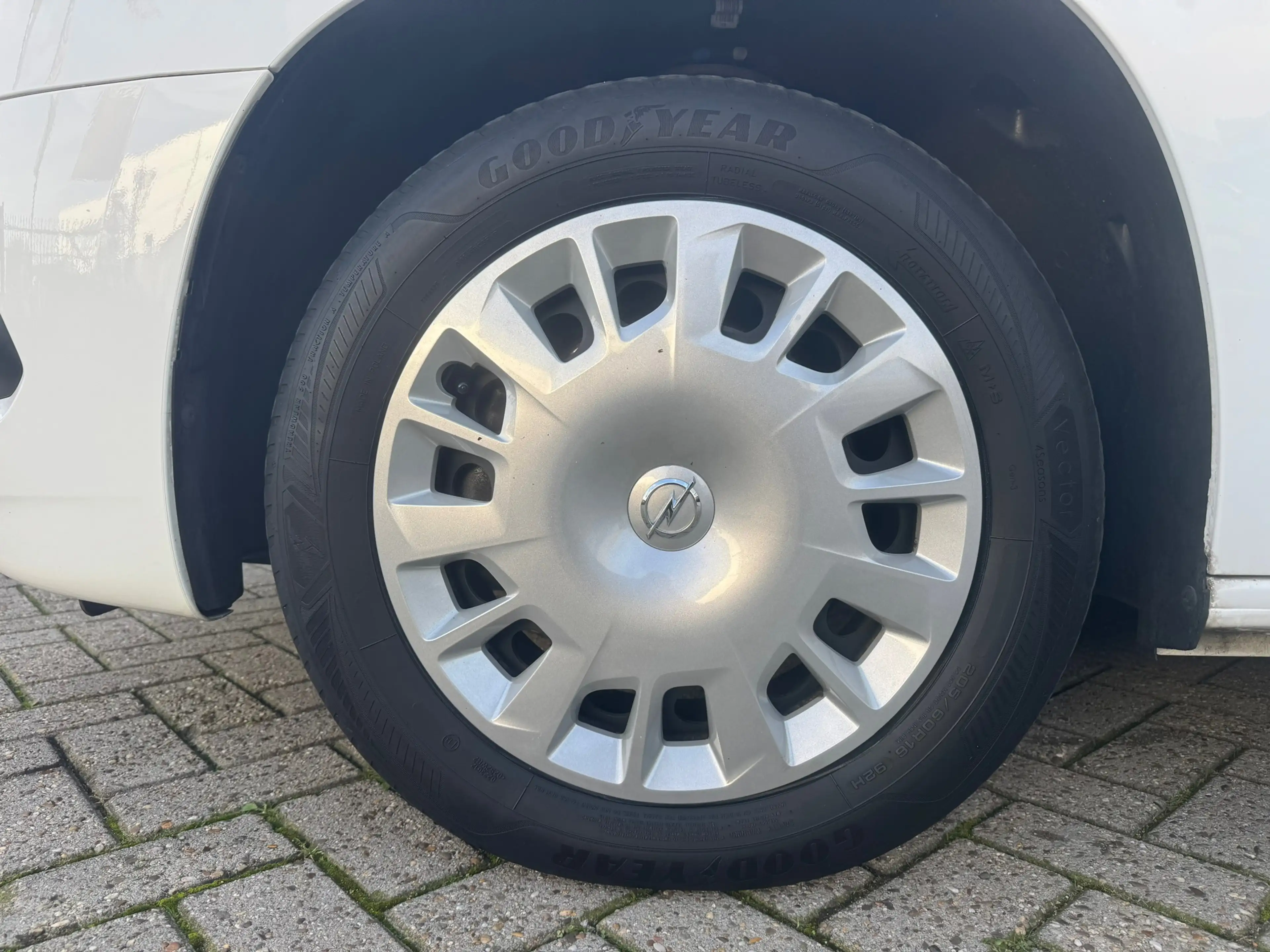 Opel Combo Tour 1.2 Turbo L1H1 Edition AUTOMAAT|APPLECARPLAY| — photo 13