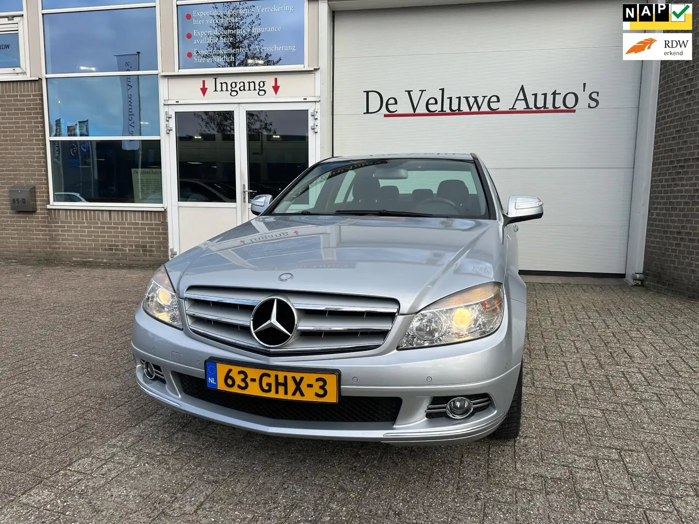 Mercedes-Benz C 180 K Avantgarde|NL-auto| 2e eigenaar Gris - 1