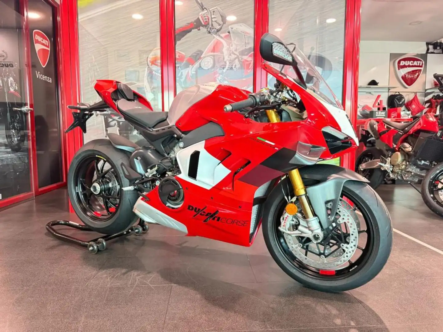 Ducati Panigale V4 R 2024 Roşu - 1