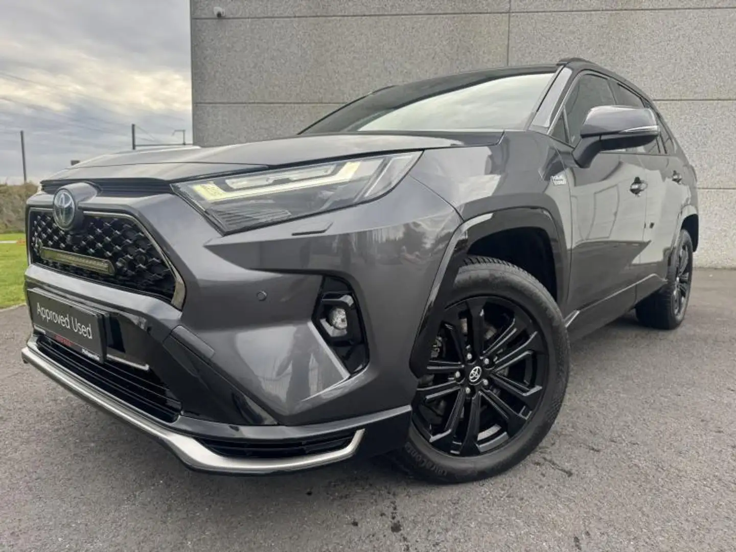 Toyota RAV 4 2.5 PHEV CVT Premium Plus Schwarz - 2