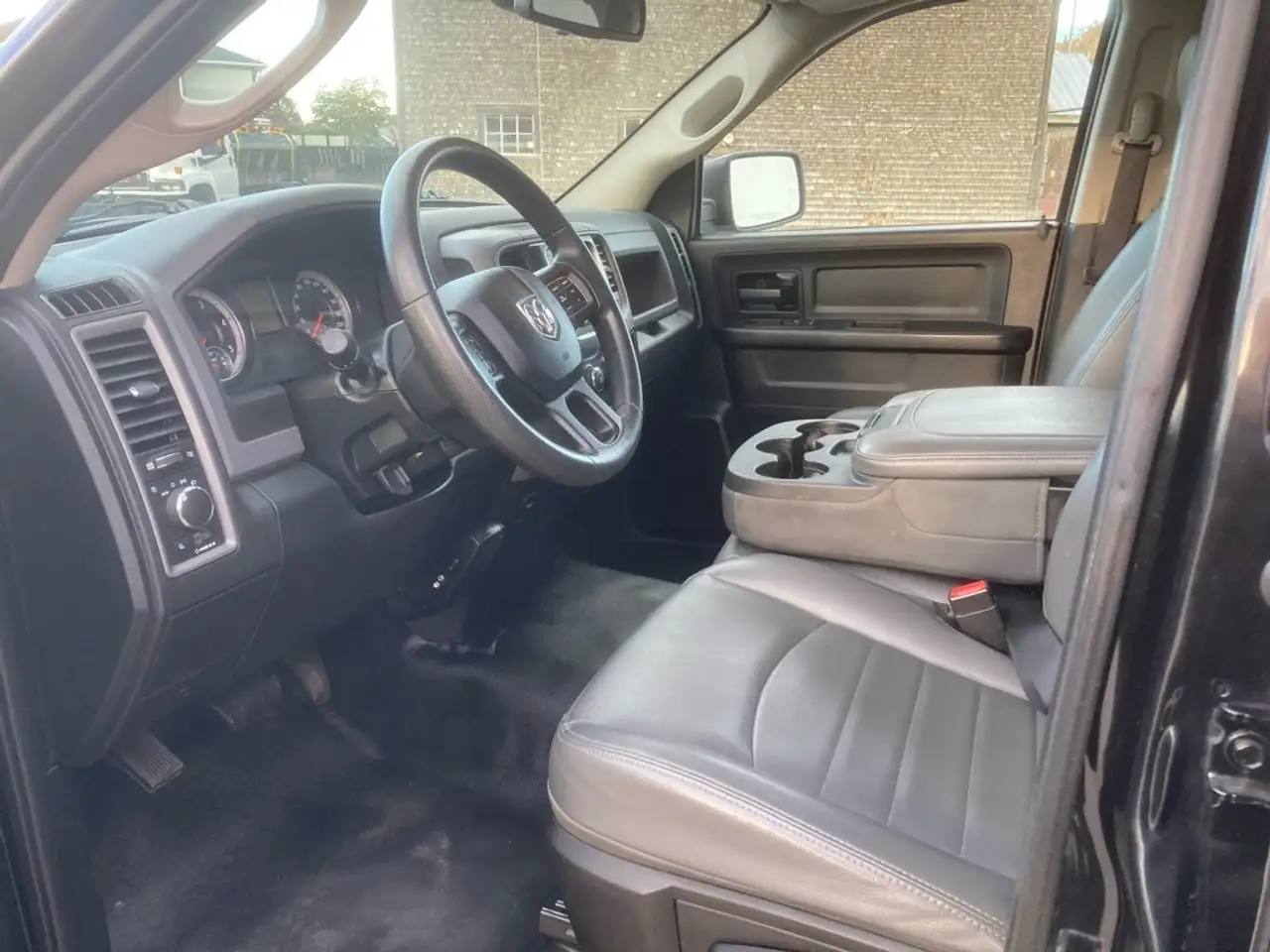 RAM 1500 fotografie RAM 1500
