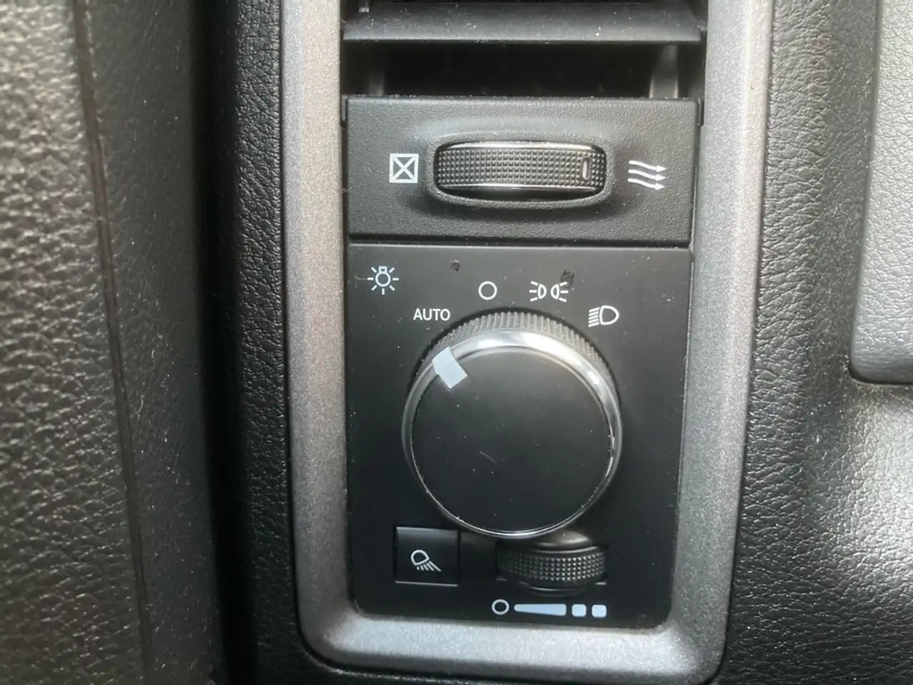 RAM 1500 fotografie RAM 1500