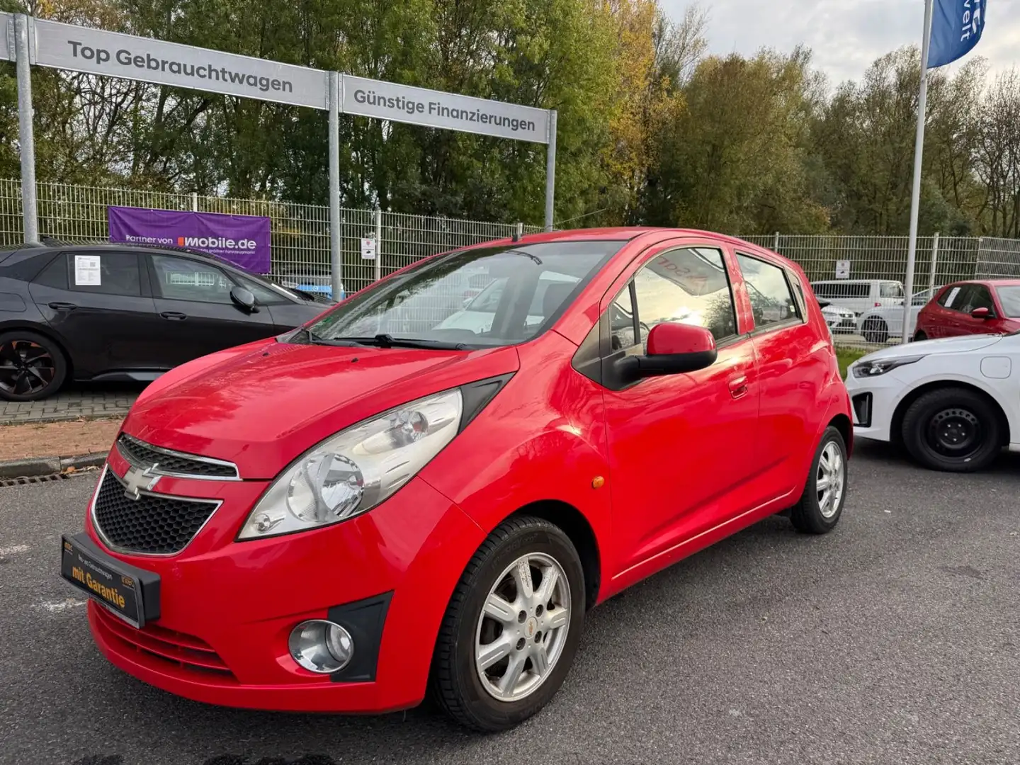 Chevrolet Spark 1.2 60KW/2.HAND/KLIMA/ALU/5-TRG/TÜV-SERV.-NEU Czerwony - 1